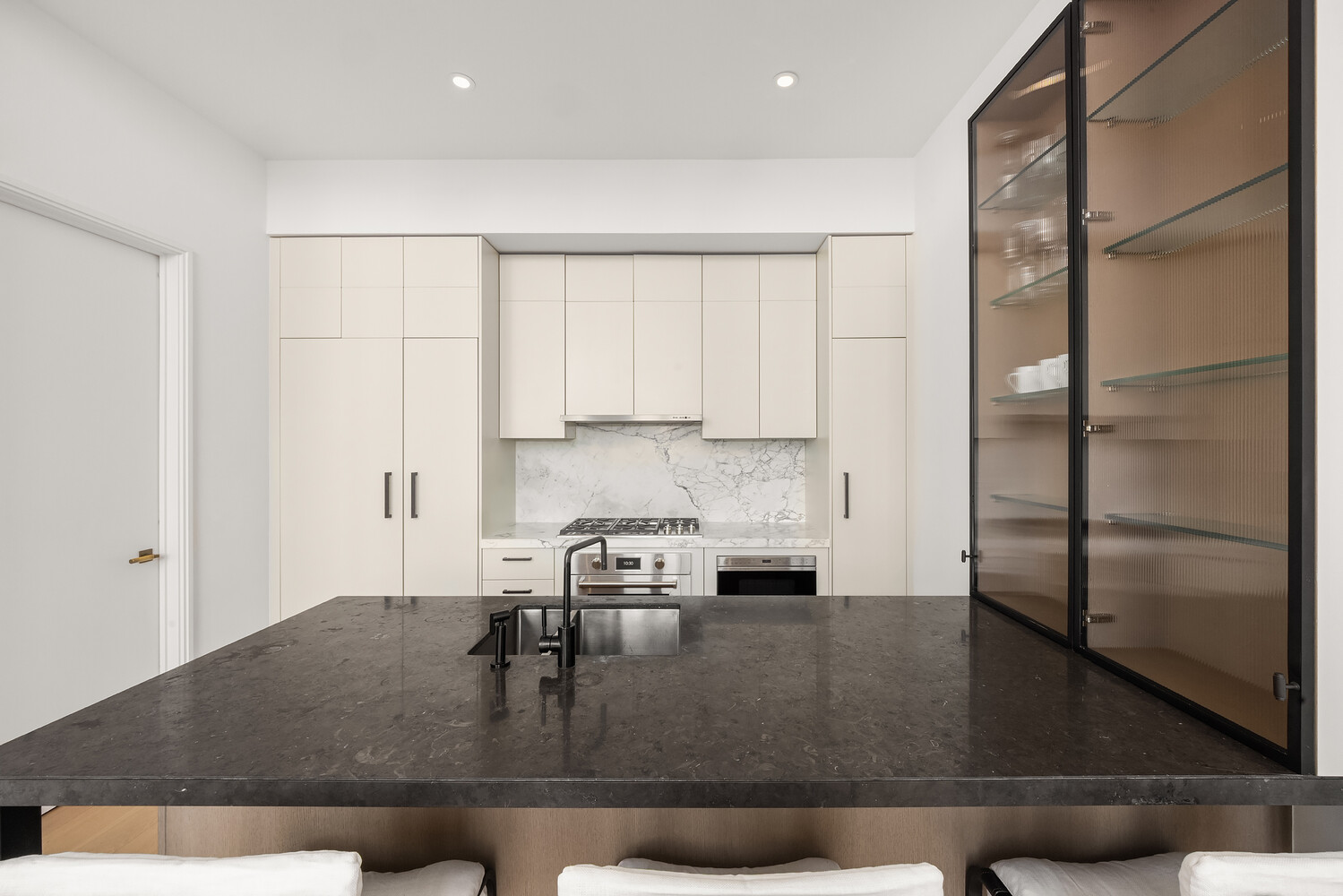 #7 photo, 438 E 12TH Street, マンハッタン East Village , NY 10009