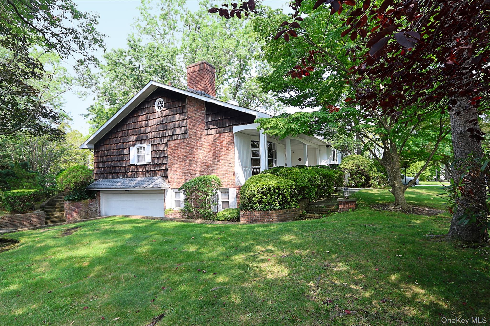 #4 photo, 245 Birch Drive, ナッソー郡 Roslyn , NY 11576