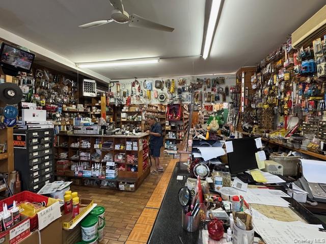 #4 photo, 8521 Grand Avenue, クイーンズ区 Elmhurst , NY 11373