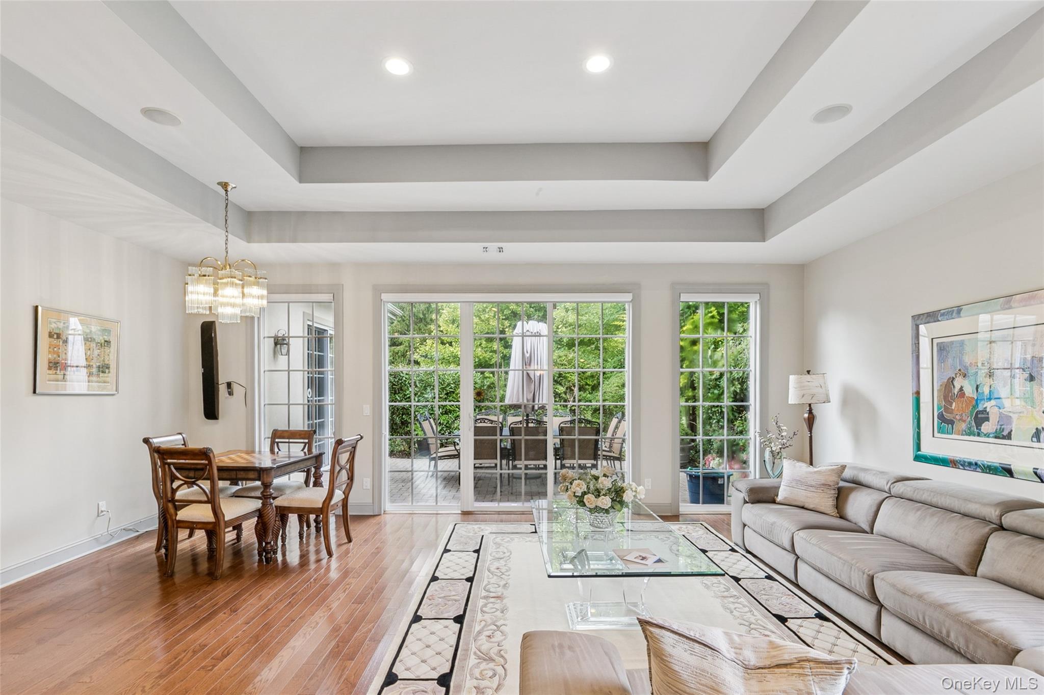 #20 photo, 382 Altessa Boulevard, サフォーク郡 Melville , NY 11747