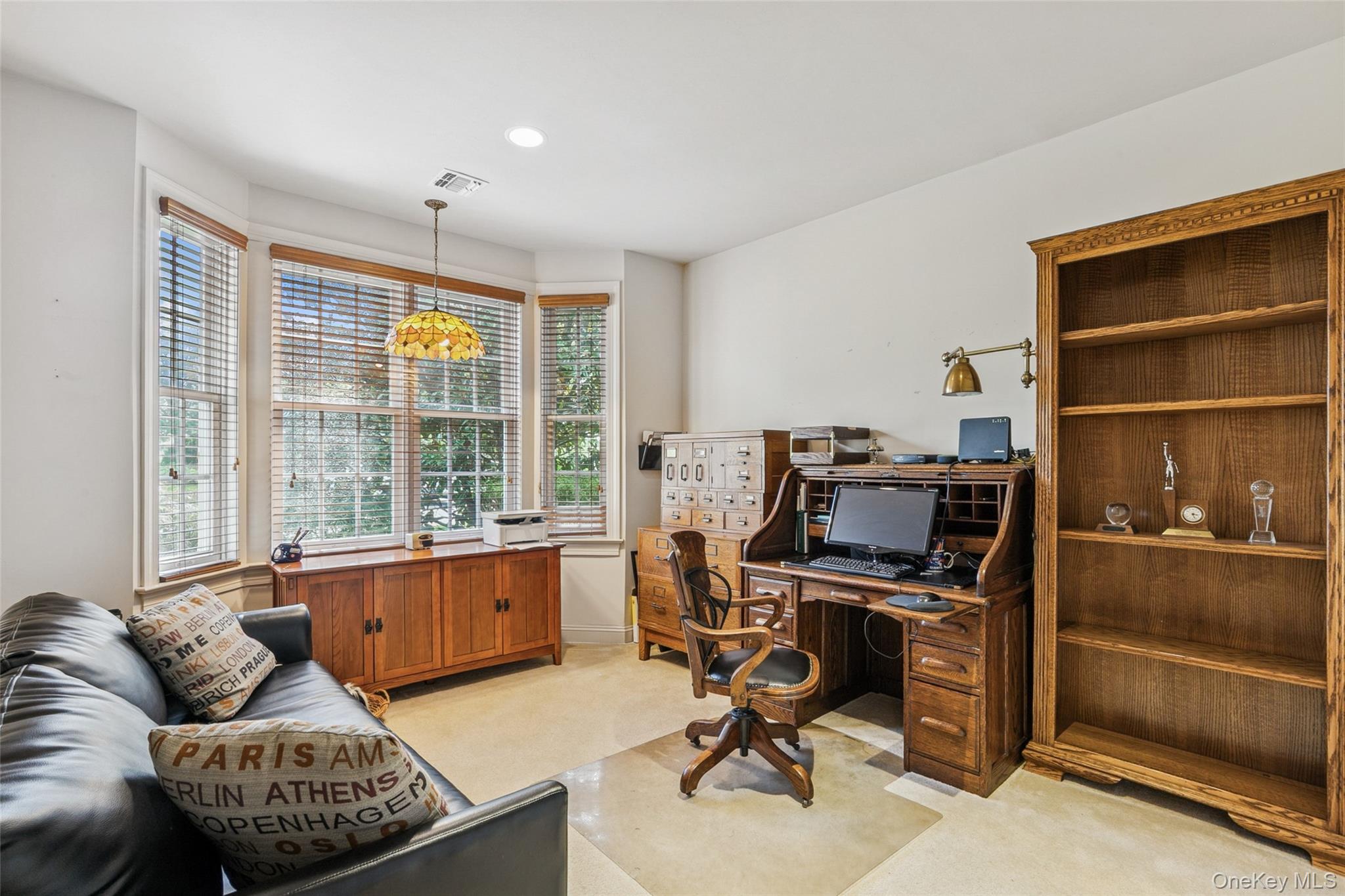 #4 photo, 382 Altessa Boulevard, サフォーク郡 Melville , NY 11747