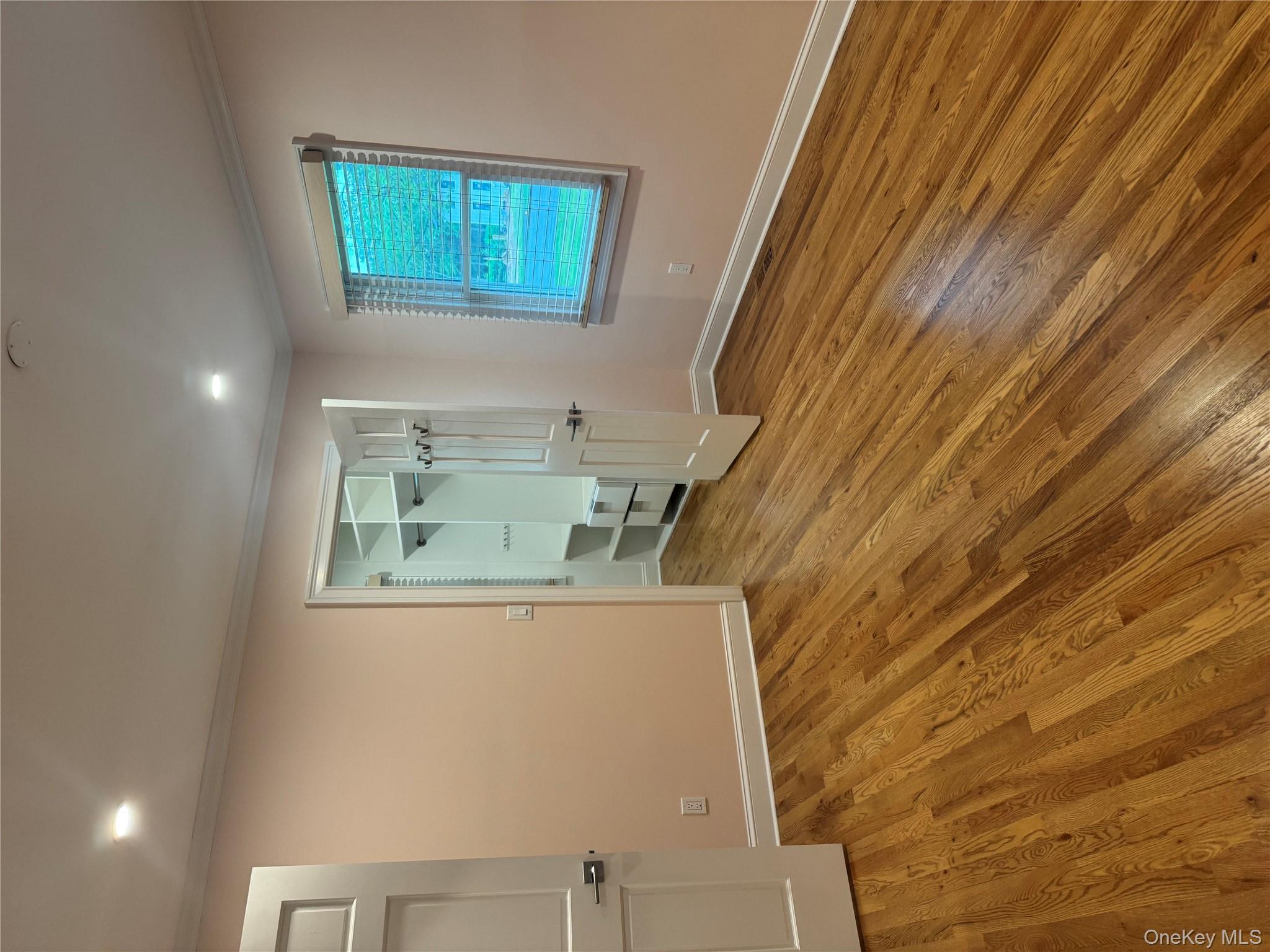 #12 photo, 60 Eisenhower Drive, サフォーク郡 East Quogue , NY 11942