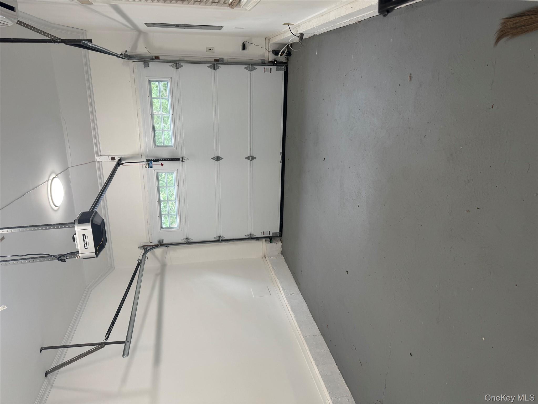 #16 photo, 60 Eisenhower Drive, サフォーク郡 East Quogue , NY 11942