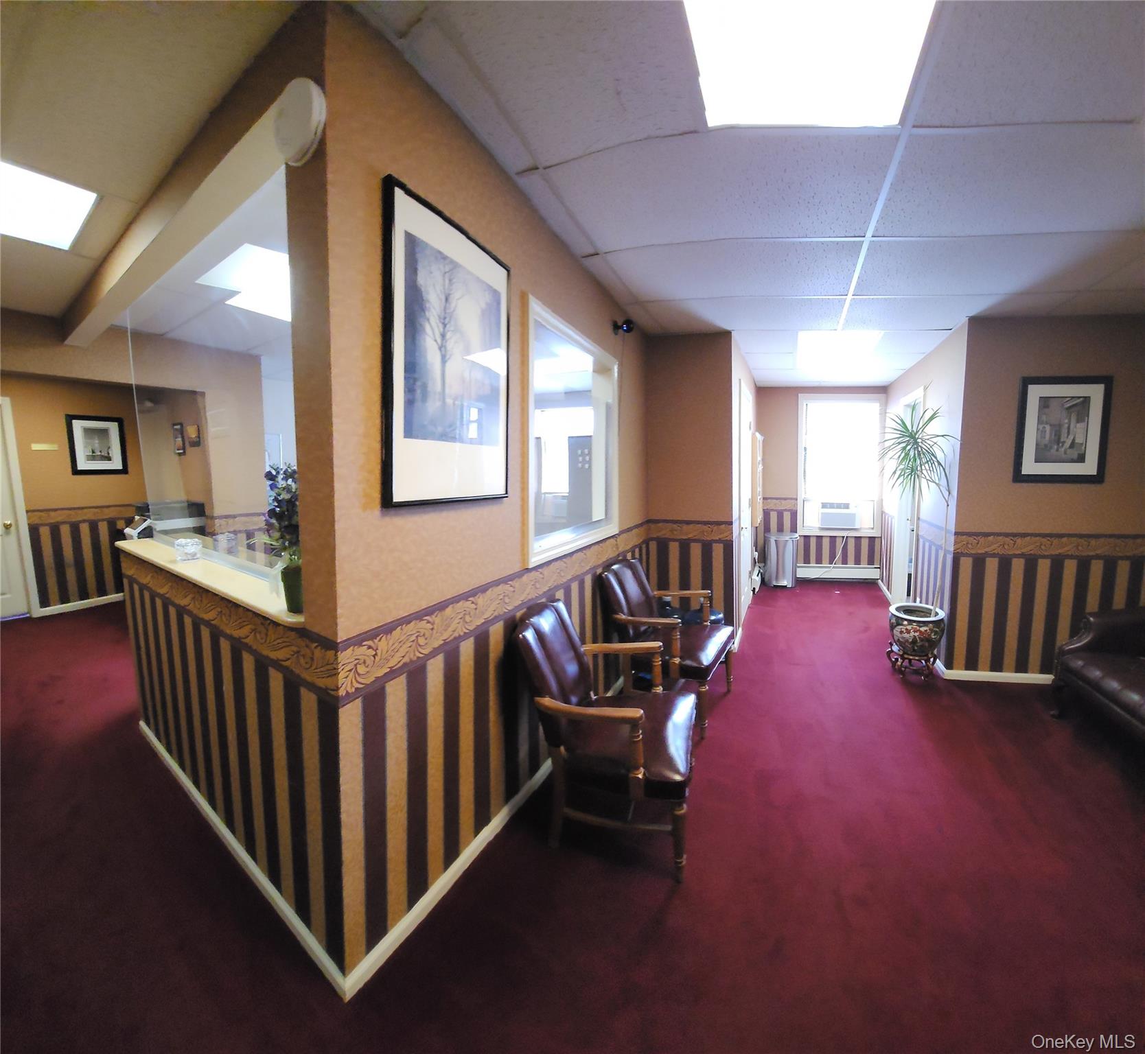 #12 photo, 25 Merrick Ave, ナッソー郡 Merrick , NY 11566