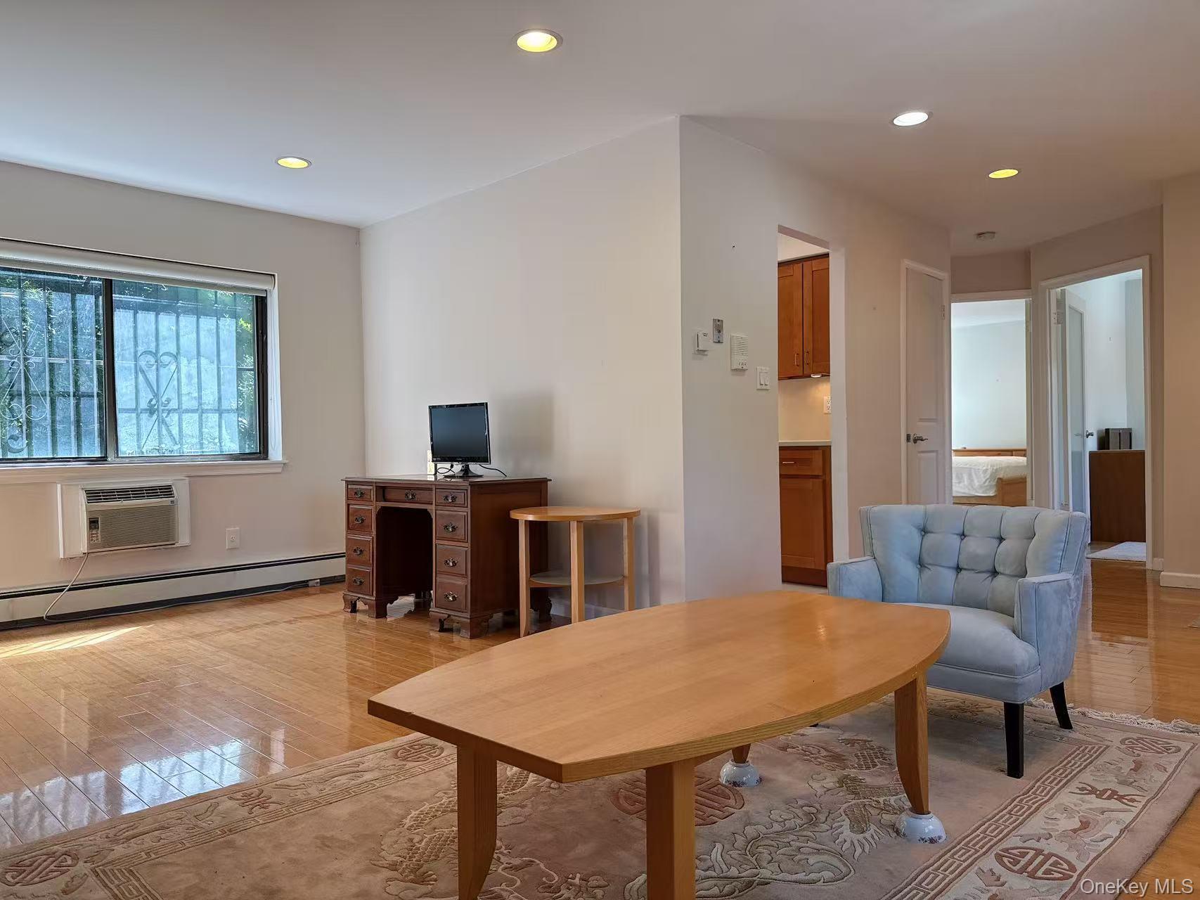 #3 photo, 14134 33rd Avenue, クイーンズ区 Flushing , NY 11354