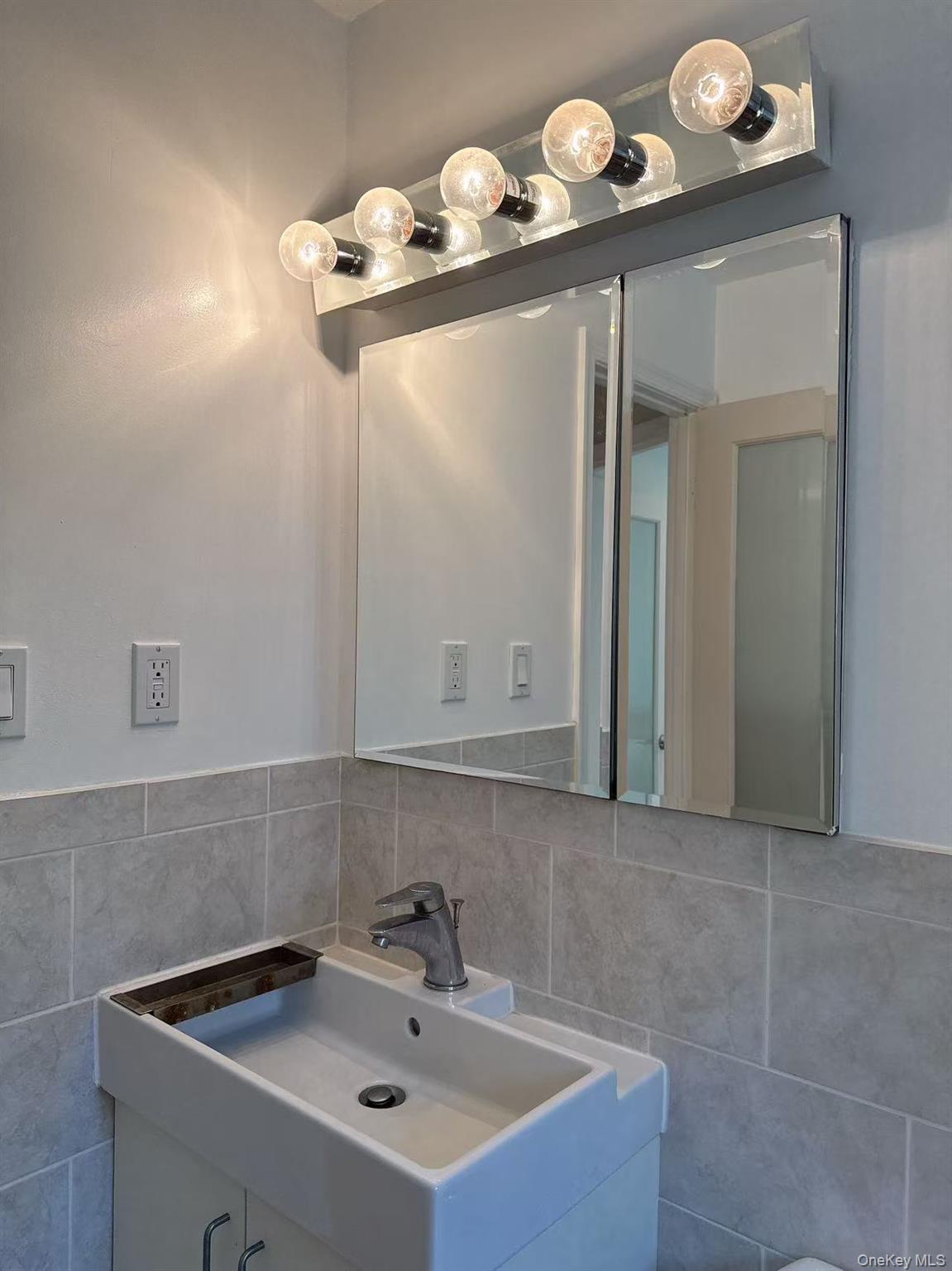 #5 photo, 14134 33rd Avenue, クイーンズ区 Flushing , NY 11354