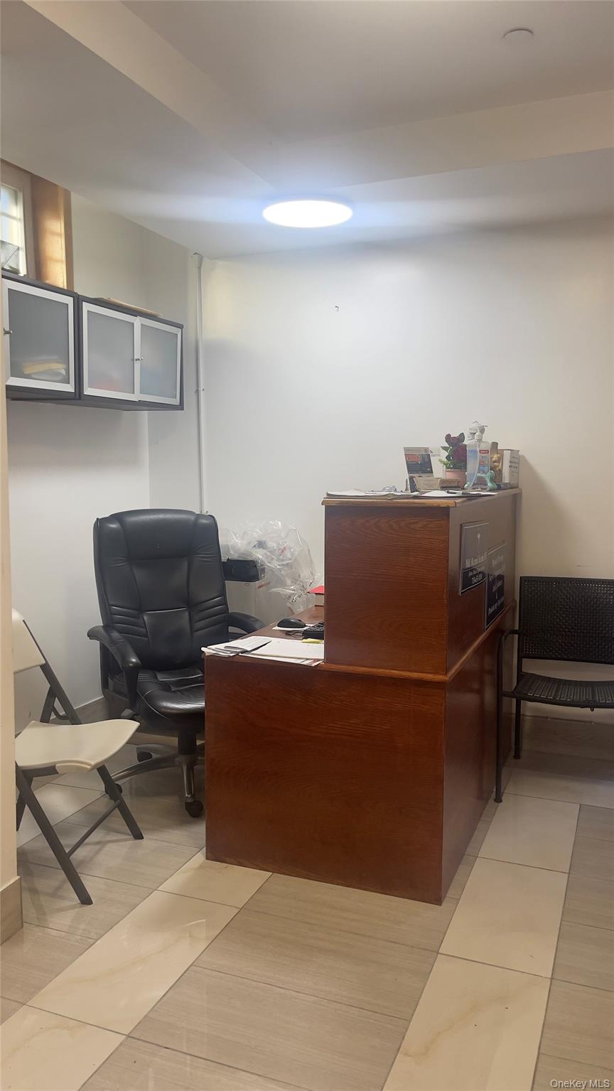 #11 photo, 85-14 168th Street, クイーンズ区 Jamaica Hills , NY 11432