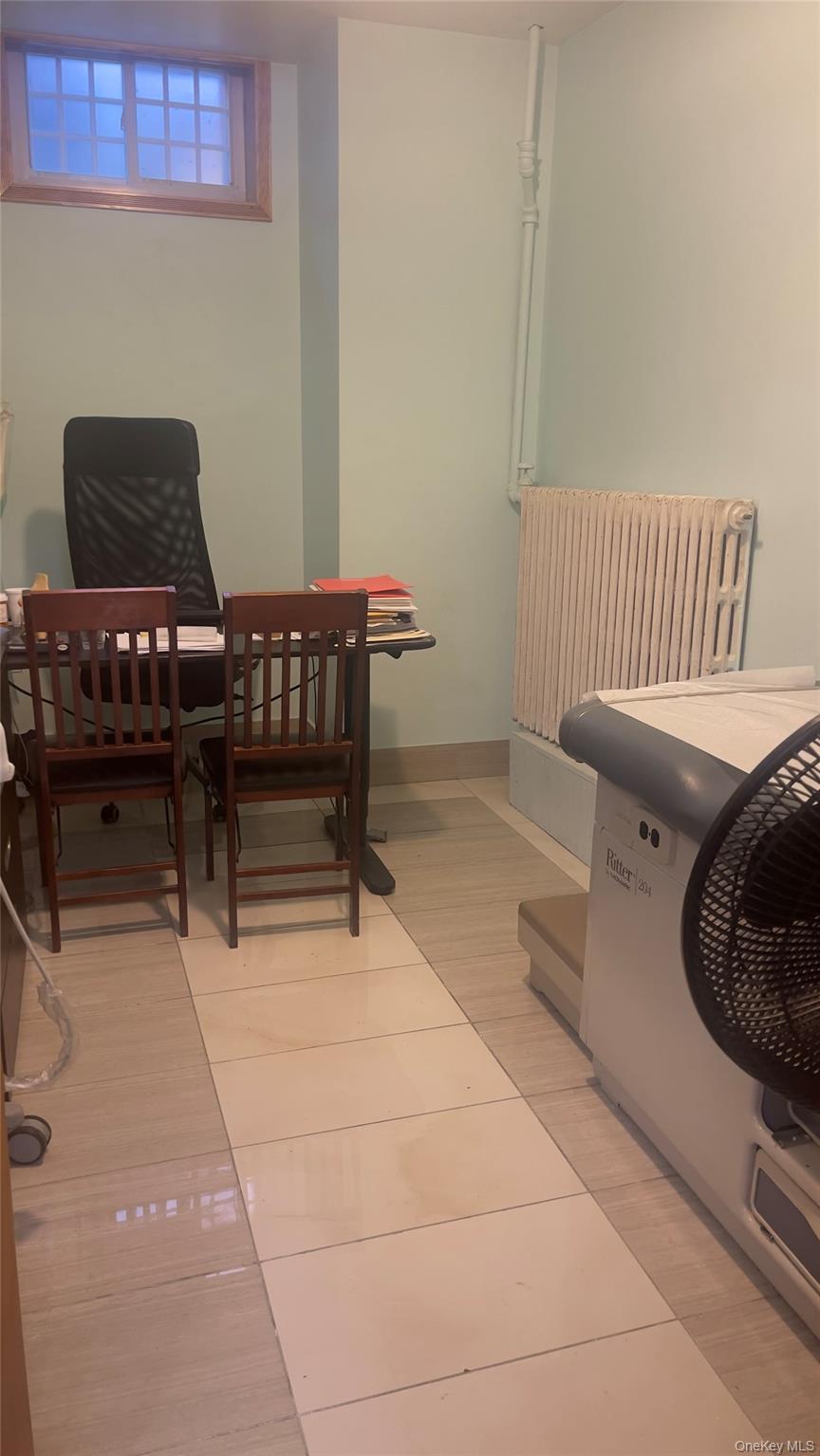 #5 photo, 85-14 168th Street, クイーンズ区 Jamaica Hills , NY 11432