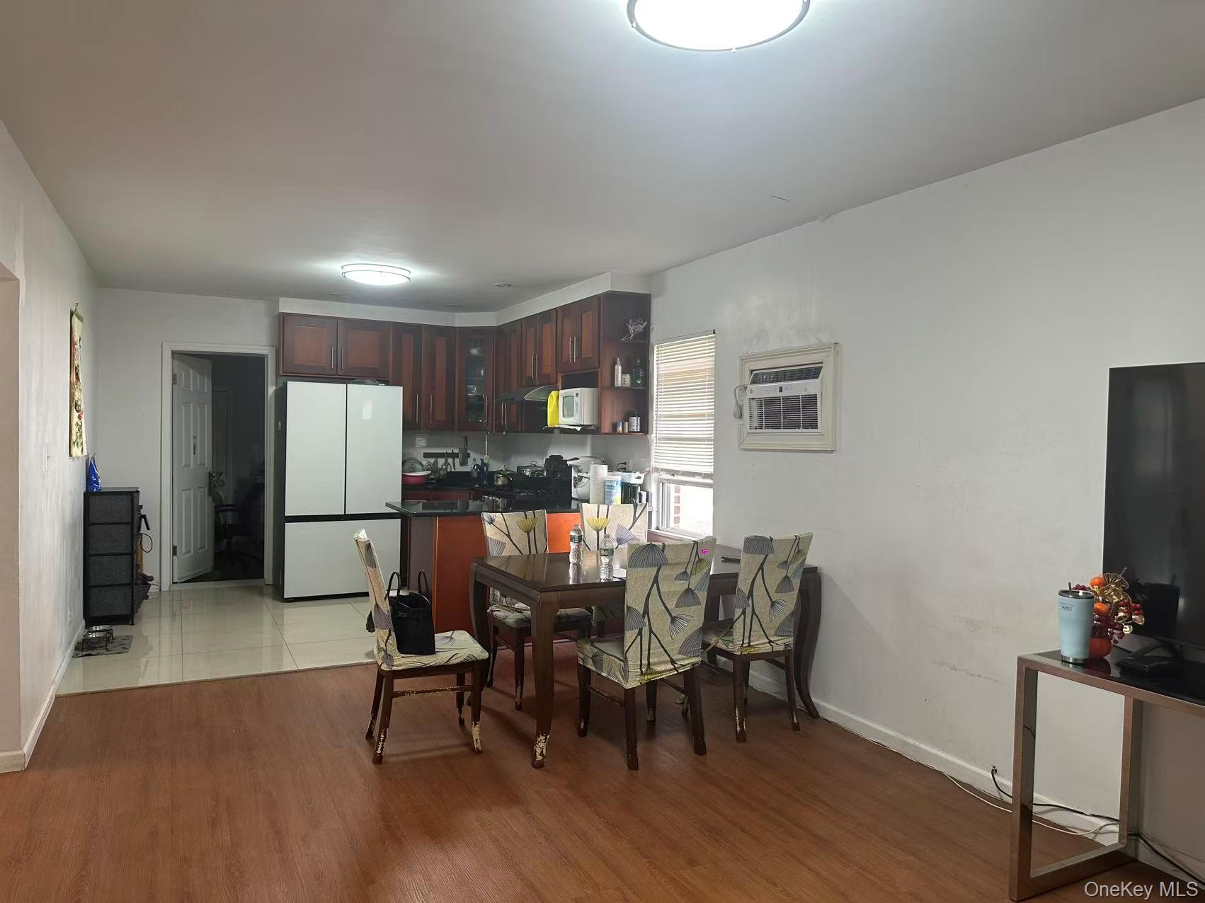 #5 photo, 4604 195th Street, クイーンズ区 Flushing , NY 11358