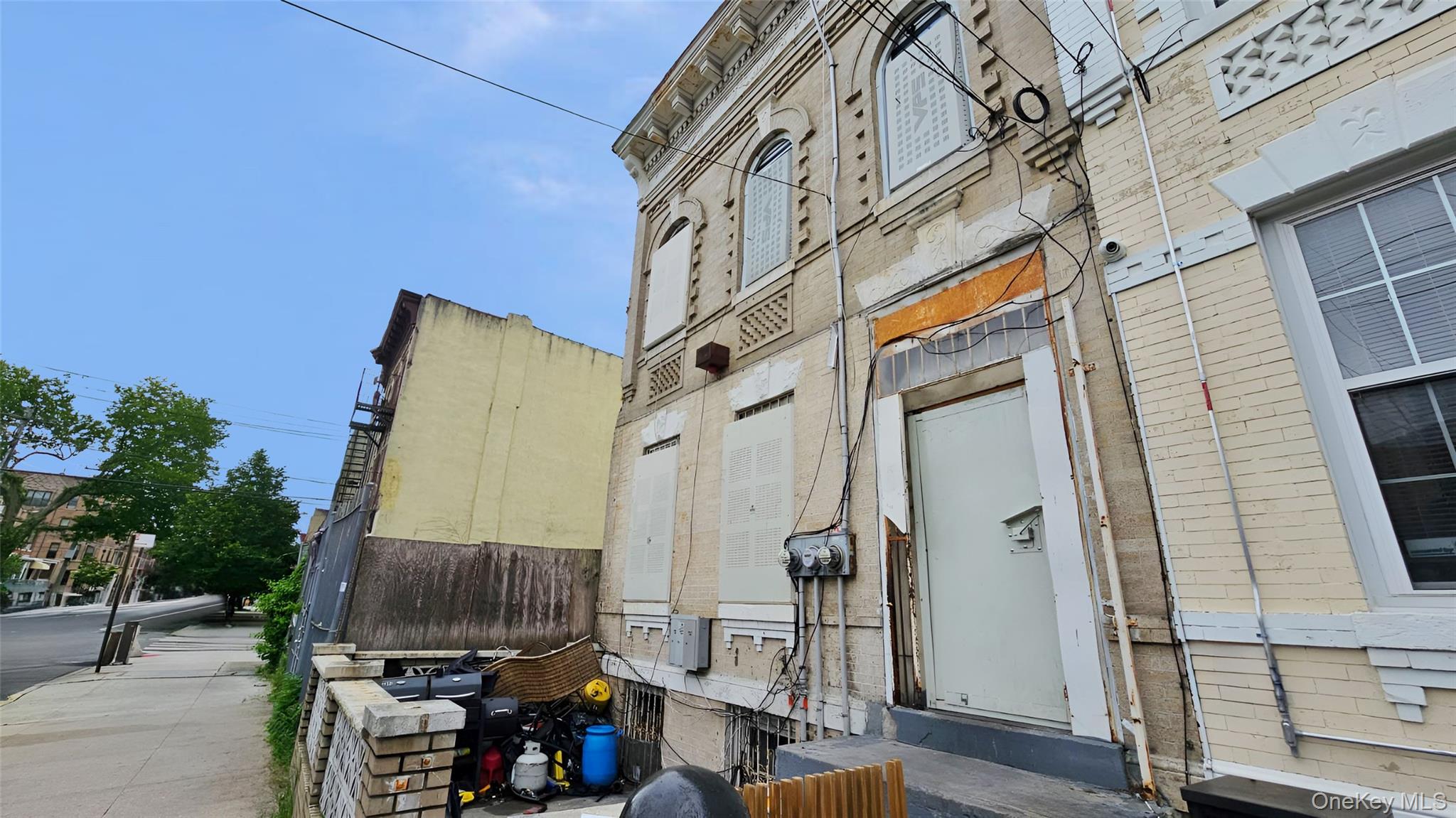 #1 photo, 938 Dumont Avenue, ブルックリン区 Brooklyn , NY 11207