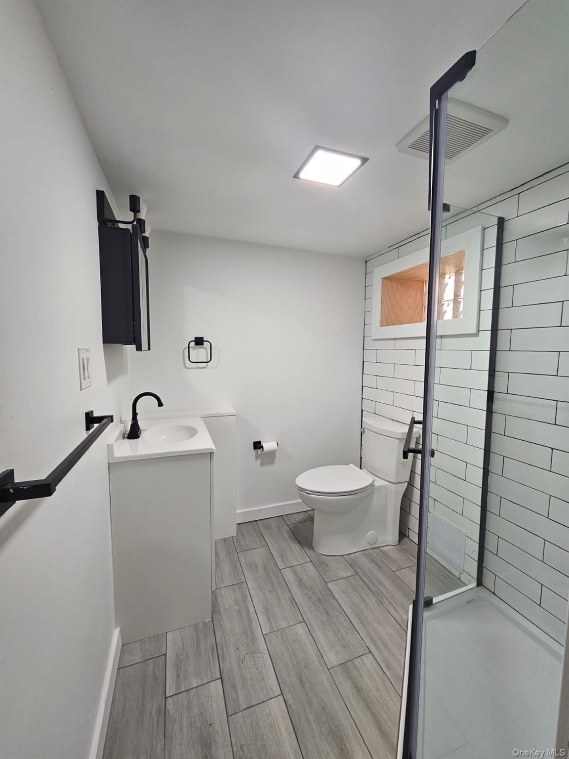 #6 photo, 964 E 42nd Street, ブルックリン区 Brooklyn , NY 11210