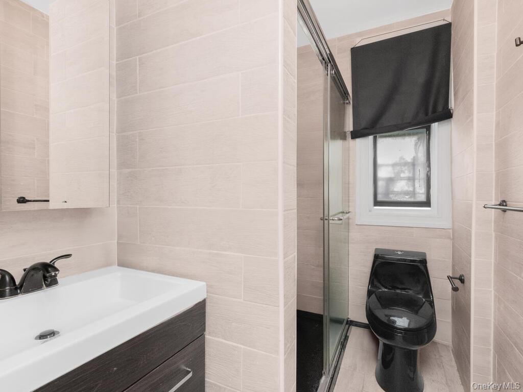 #12 photo, 805 E 182nd Street, ブロンクス区 Bronx , NY 10460