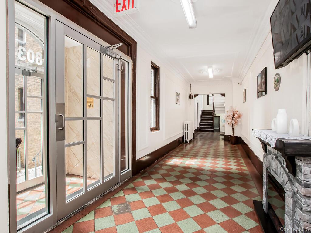 #14 photo, 805 E 182nd Street, ブロンクス区 Bronx , NY 10460