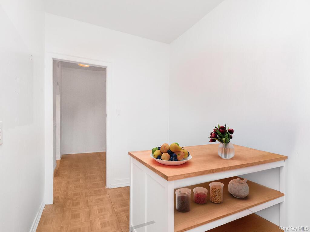 #6 photo, 805 E 182nd Street, ブロンクス区 Bronx , NY 10460