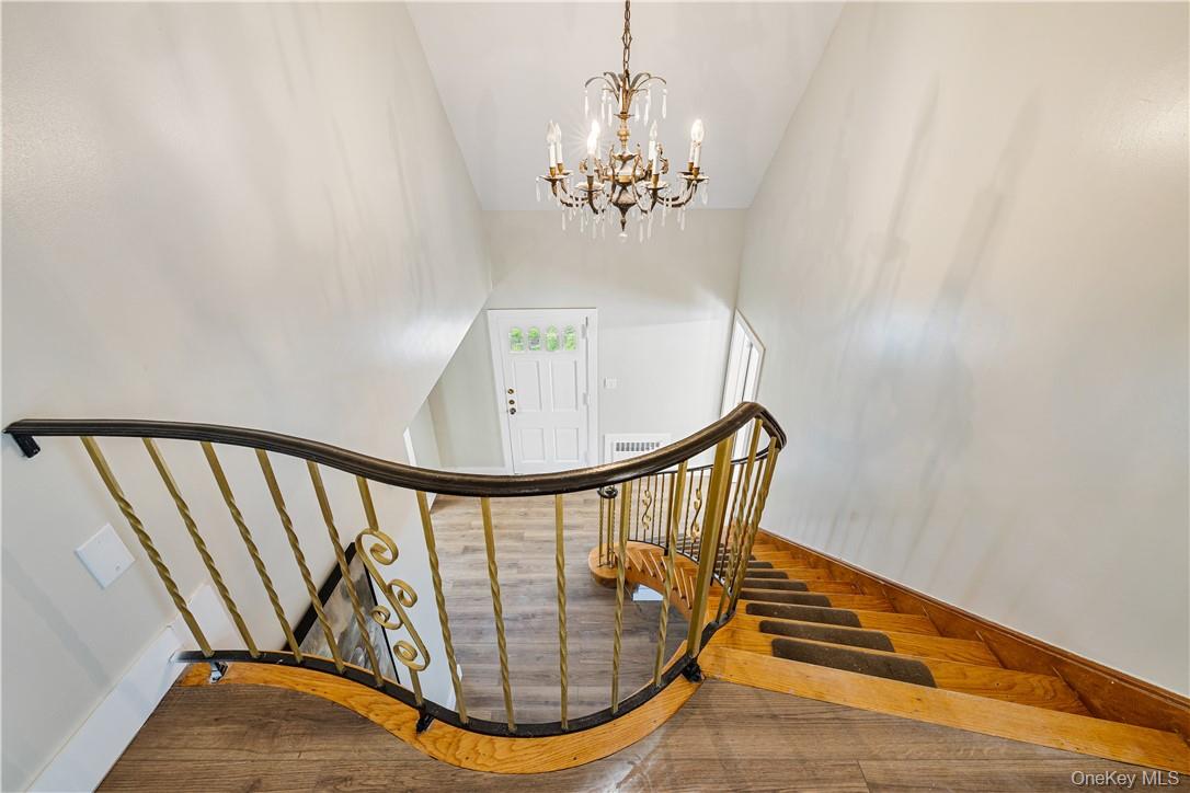 #17 photo, 616 Chestnut Ridge Road, Chestnut Ridge , NY 10977