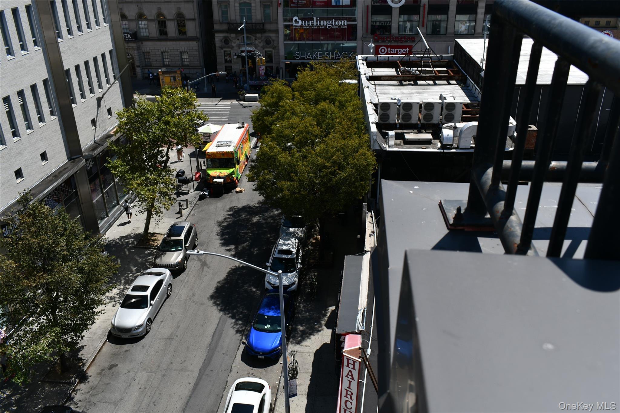 #16 photo, 90-34 161 Street, クイーンズ区 Jamaica , NY 11432