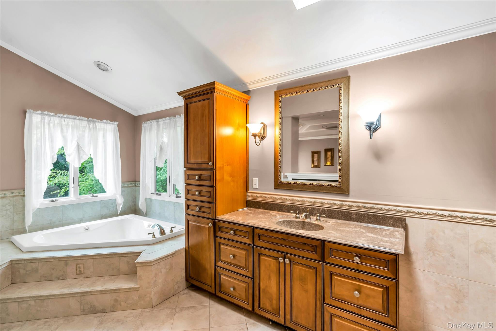 #16 photo, 58 Rhoda Avenue, サフォーク郡 Smithtown , NY 11787