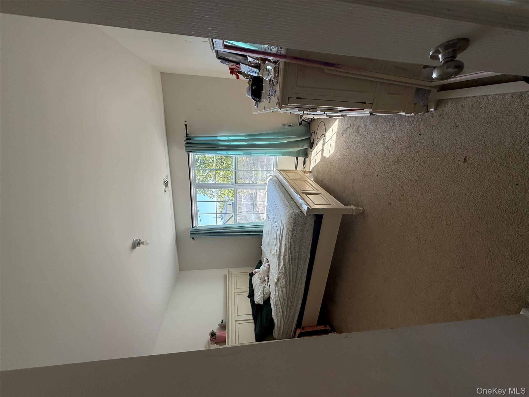 #13 photo, 5 Evans Place, 东长岛 海湾 Bay Shore , NY 11706