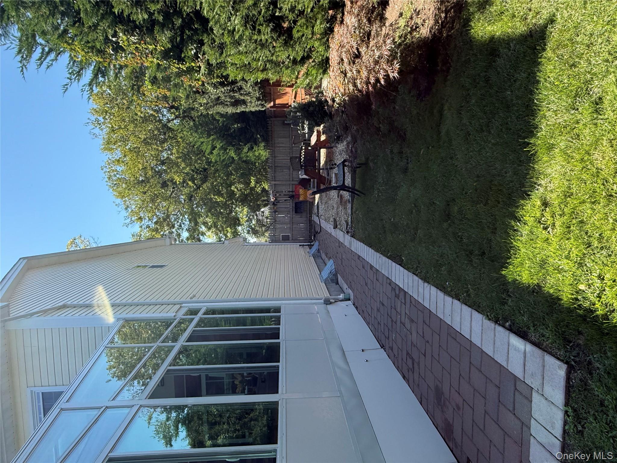 #19 photo, 5 Evans Place, 东长岛 海湾 Bay Shore , NY 11706