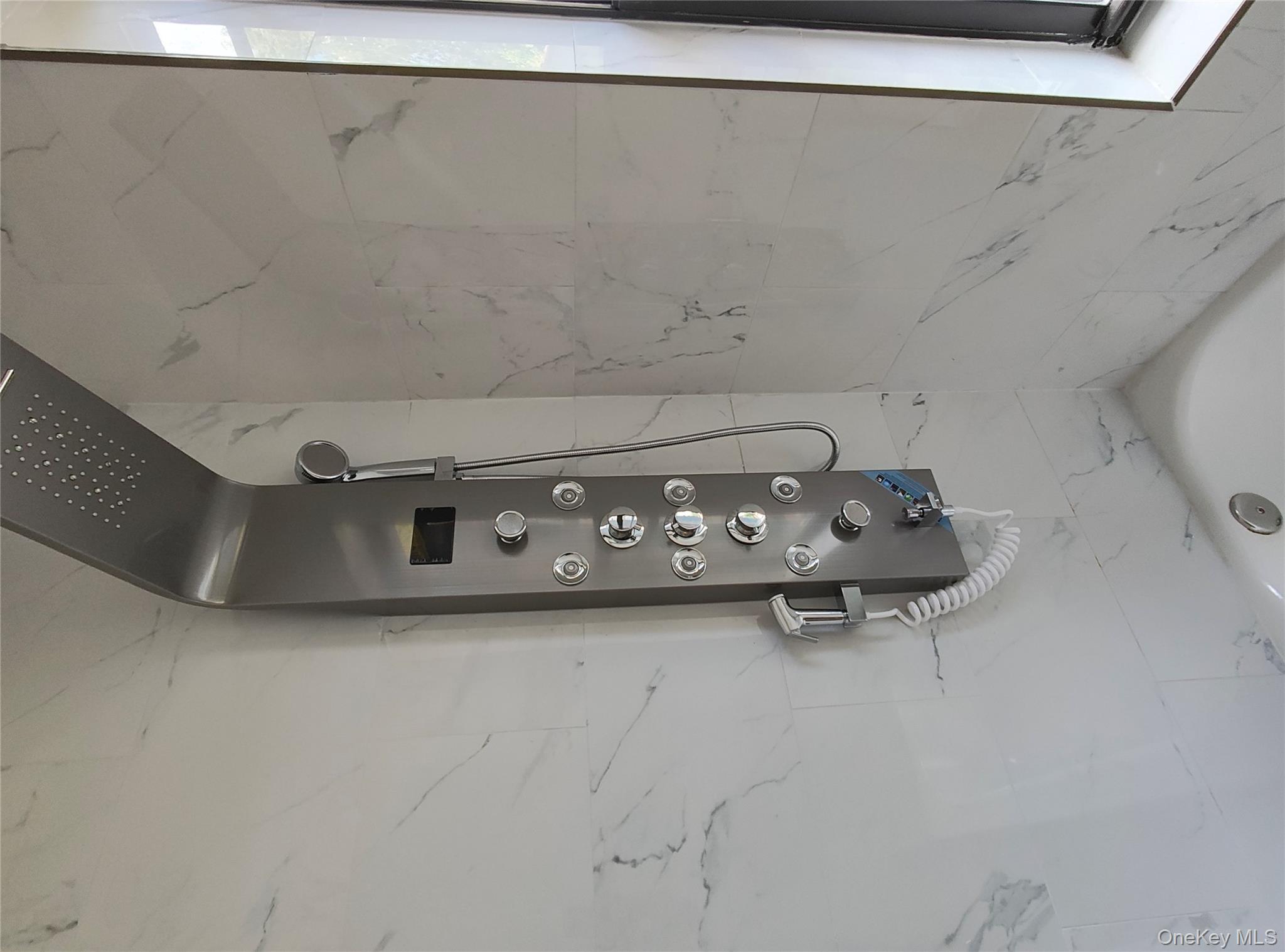 #14 photo, 13225 Ruby Street, クイーンズ区 Ozone Park , NY 11414