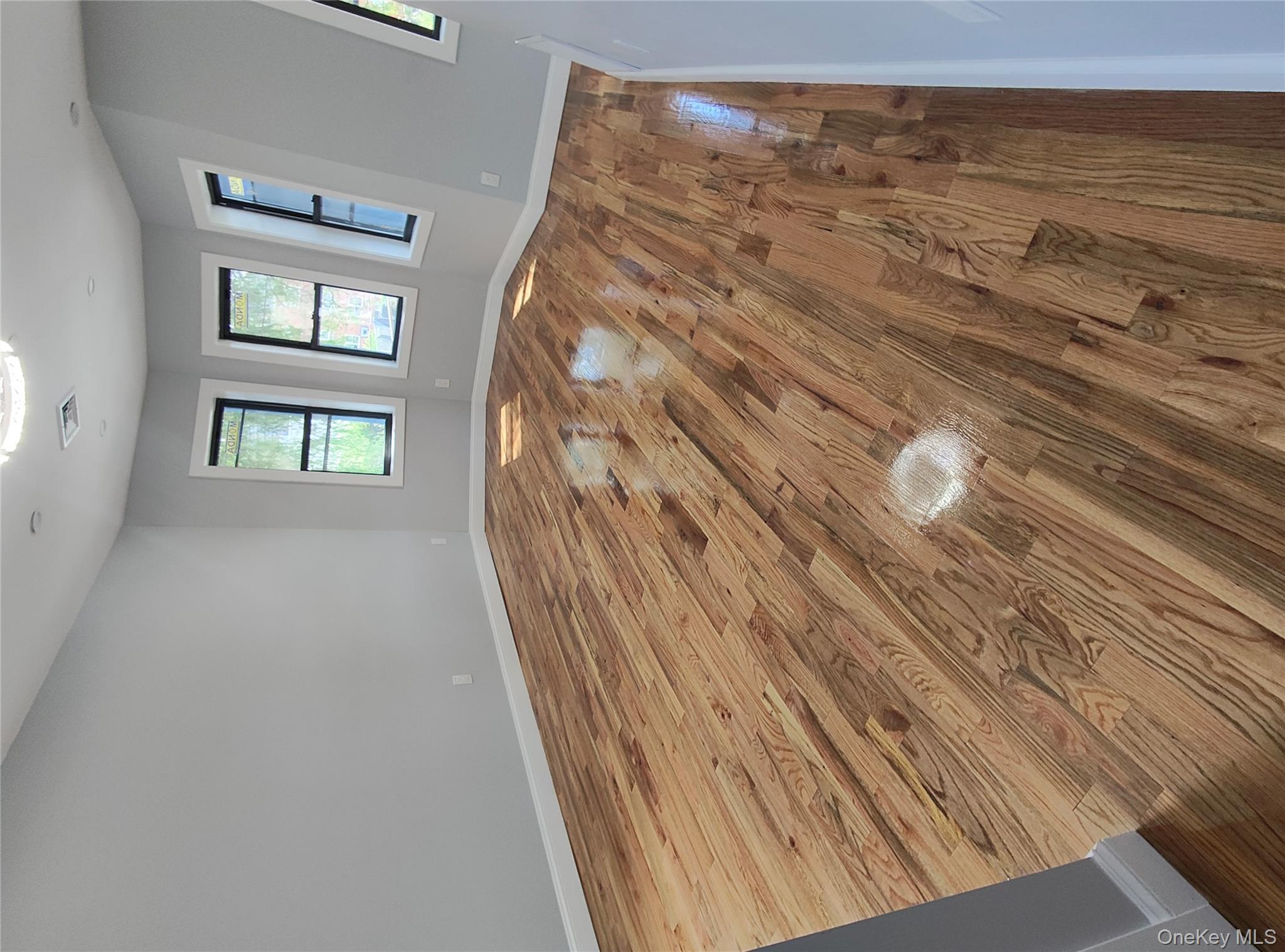 #19 photo, 13225 Ruby Street, クイーンズ区 Ozone Park , NY 11414