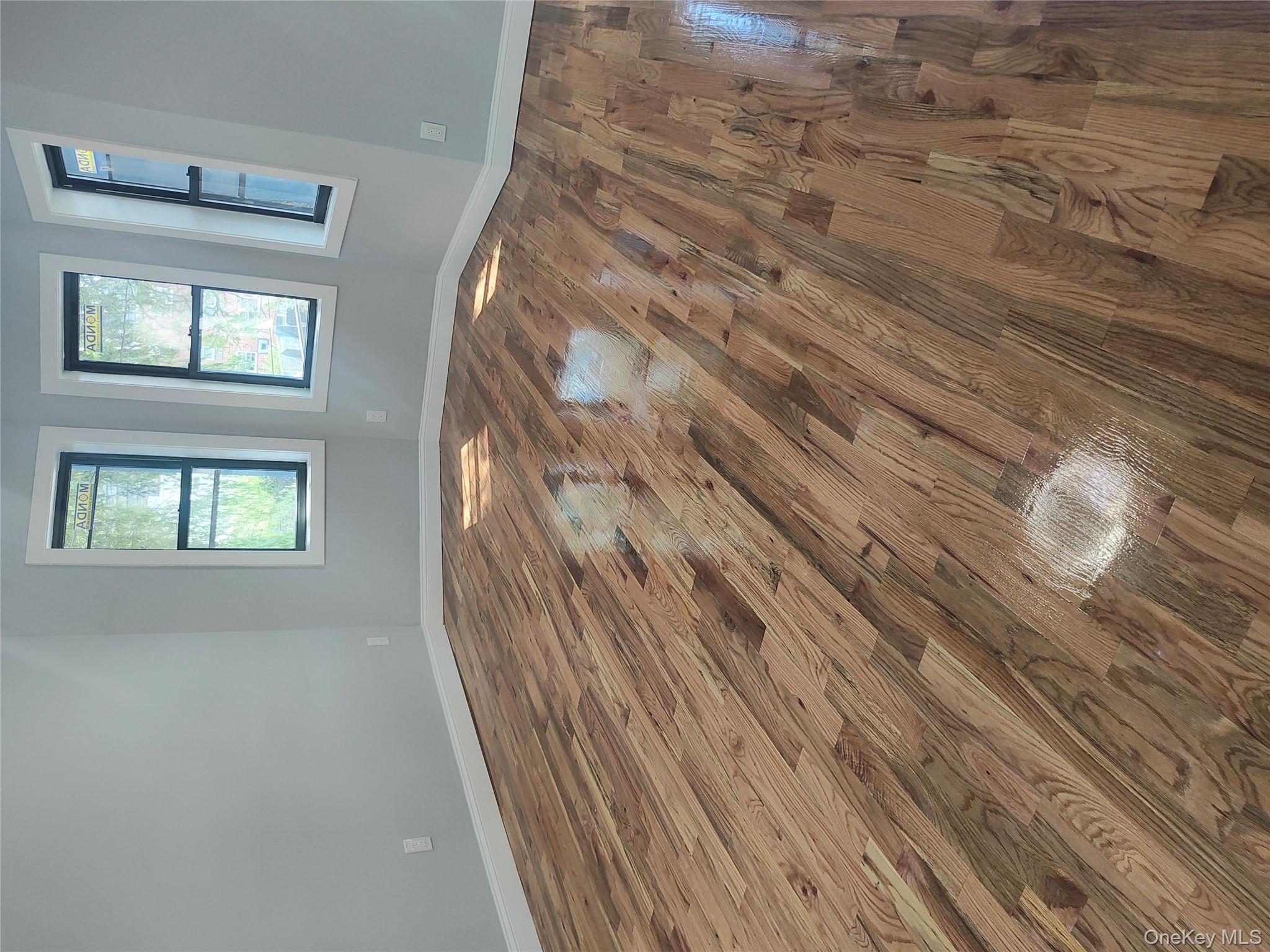 #20 photo, 13225 Ruby Street, クイーンズ区 Ozone Park , NY 11414