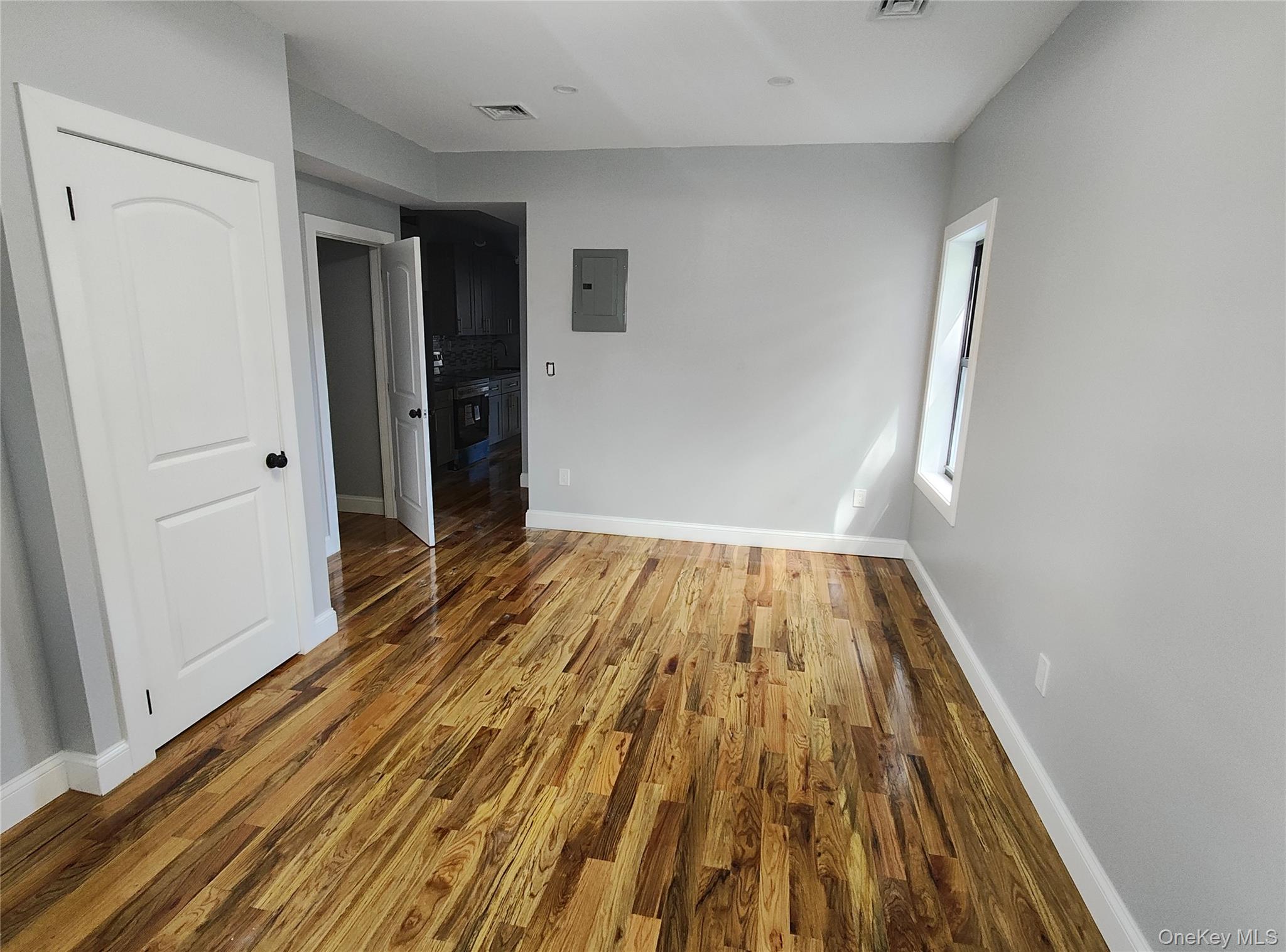 #6 photo, 13225 Ruby Street, クイーンズ区 Ozone Park , NY 11414