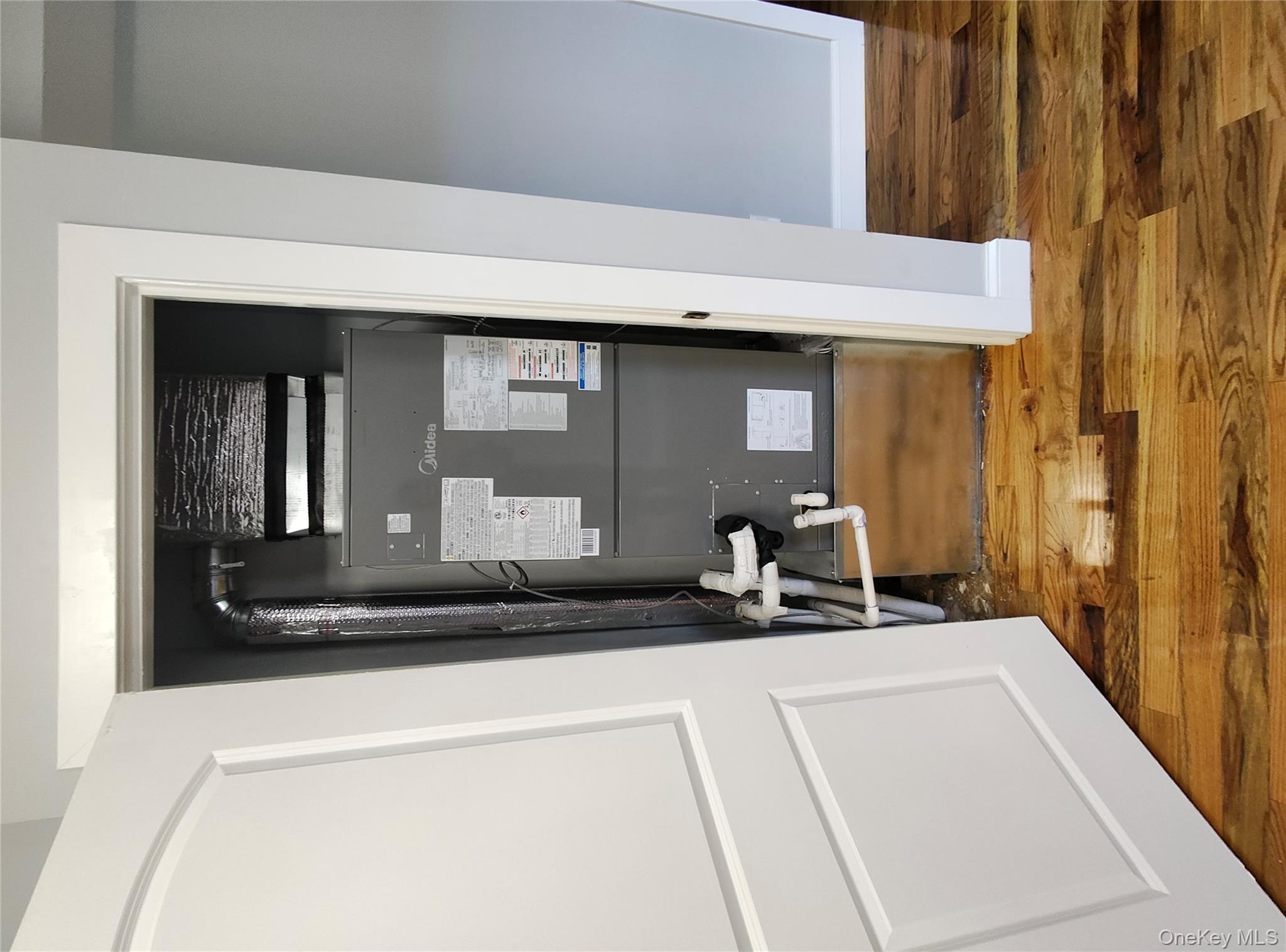 #7 photo, 13225 Ruby Street, クイーンズ区 Ozone Park , NY 11414