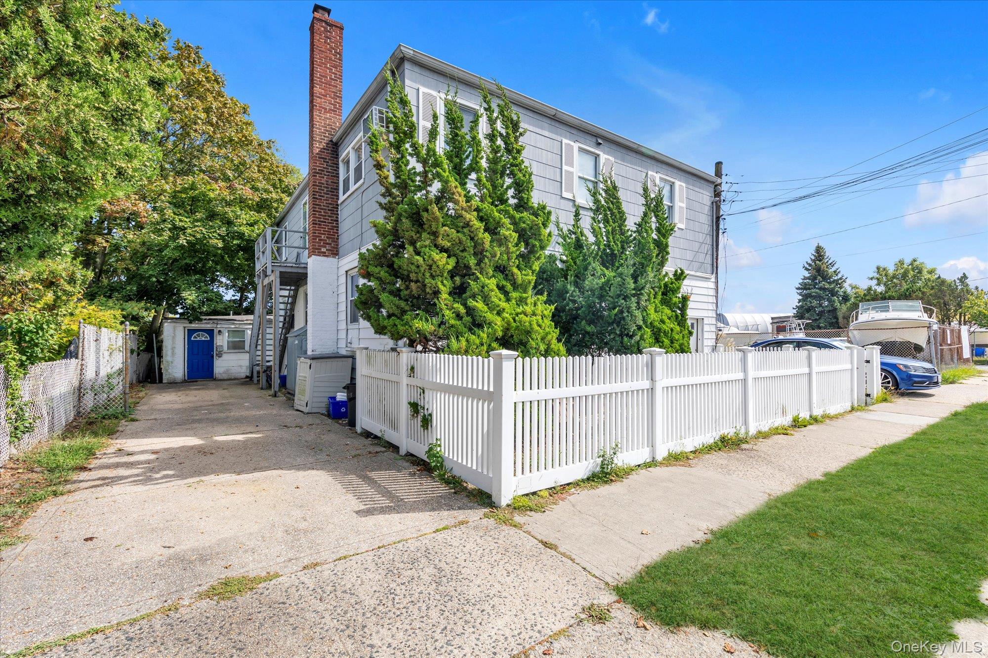 #3 photo, 105 Eastern Boulevard, ナッソー郡 Baldwin , NY 11510