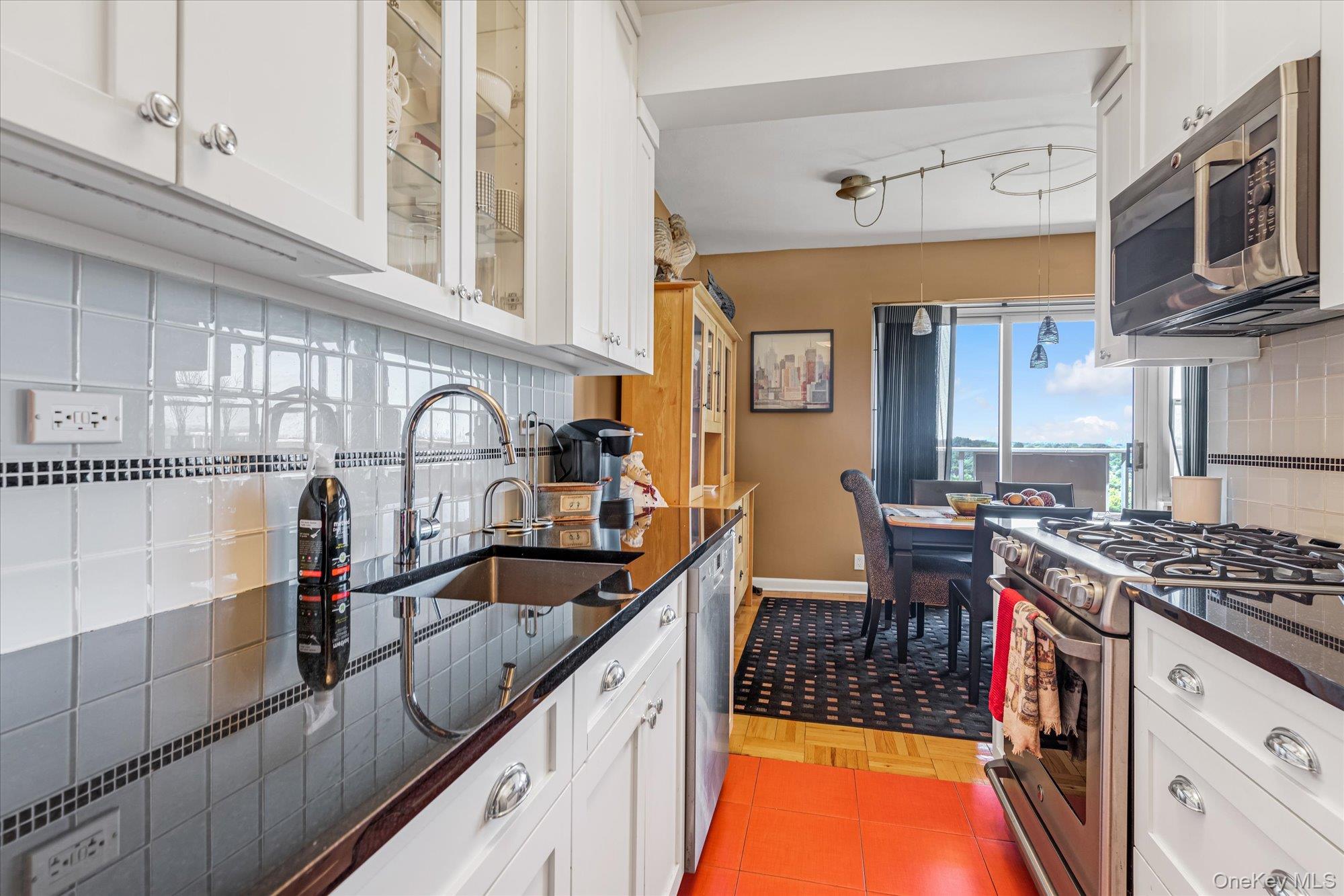 #12 photo, 1785 215th Street, クイーンズ区 Bayside , NY 11360