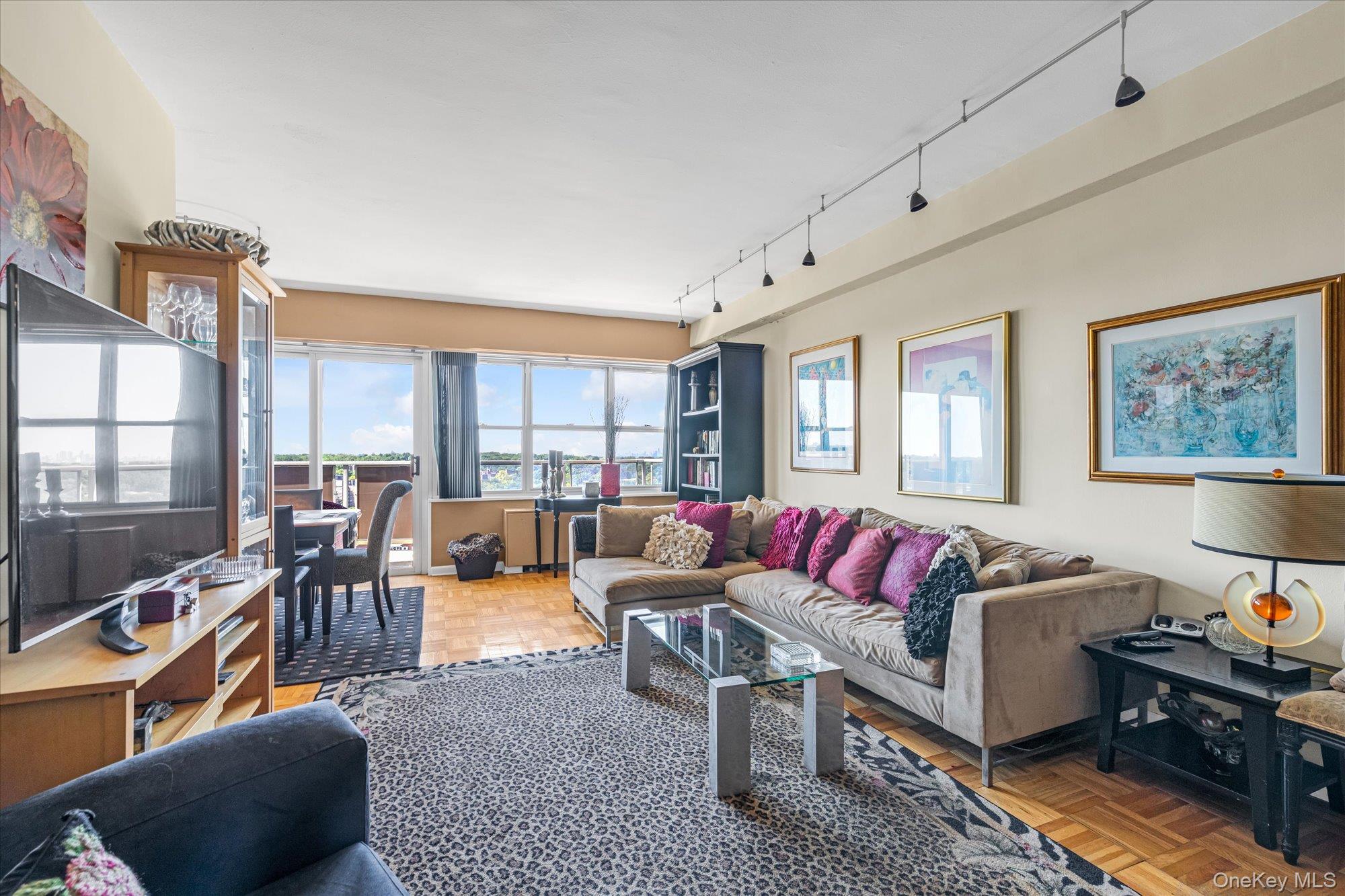 #6 photo, 1785 215th Street, クイーンズ区 Bayside , NY 11360