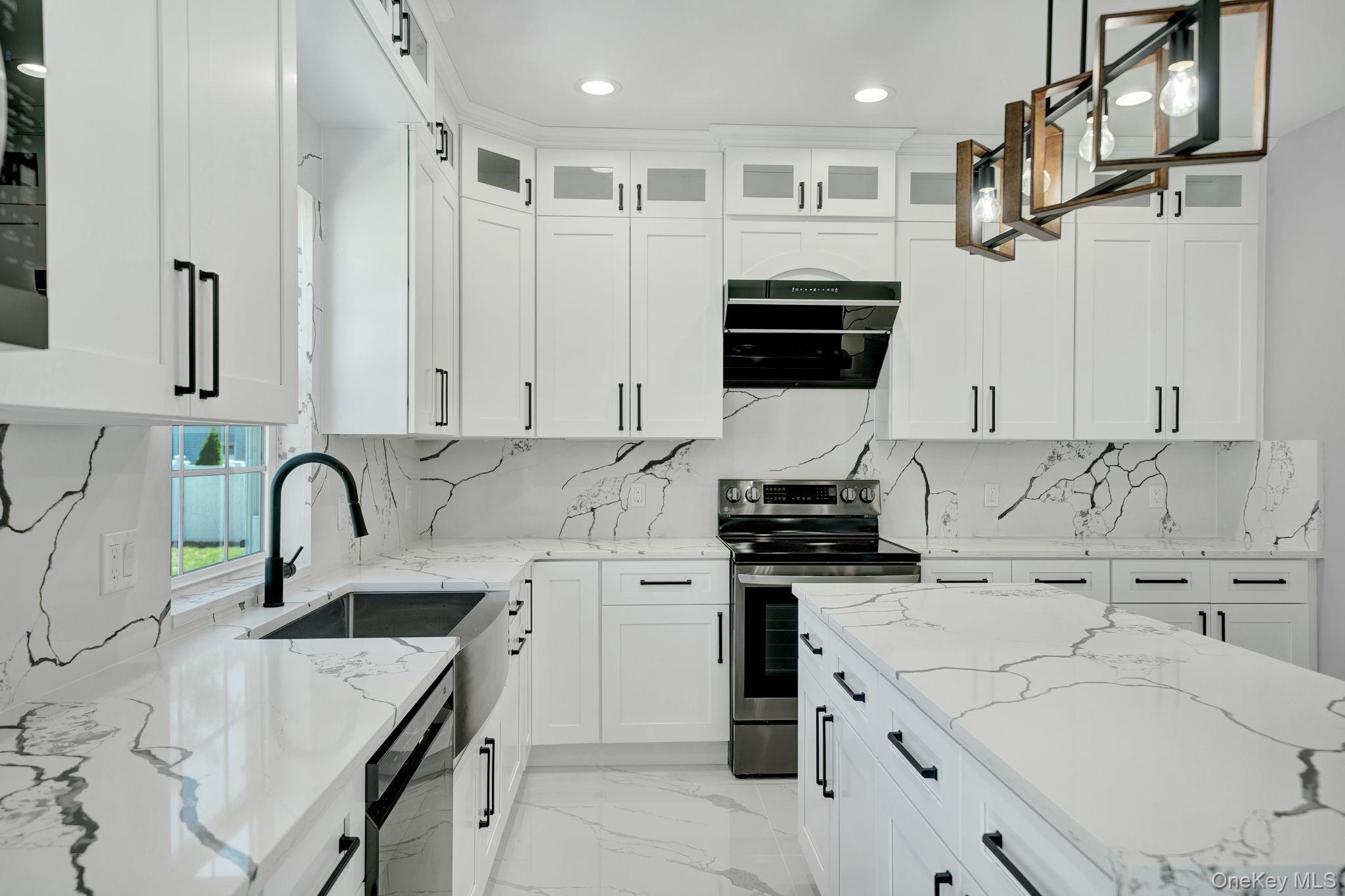 #14 photo, 2092 Hoffman Avenue, ナッソー郡 Elmont , NY 11003