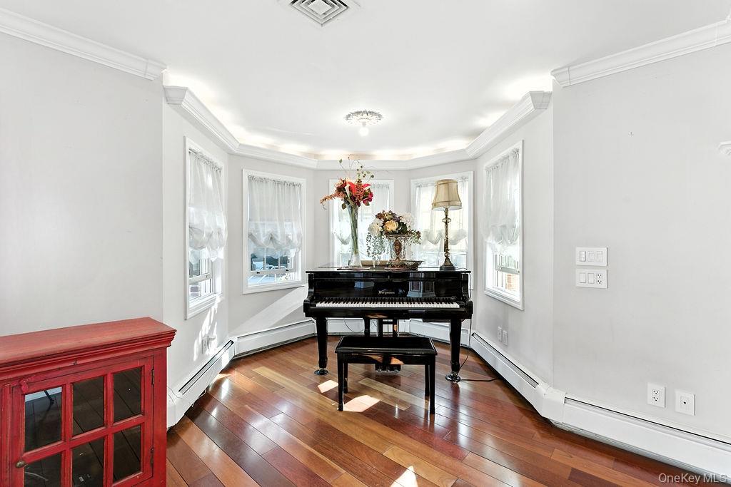 #6 photo, 158-03 82nd Street, Howard Beach , NY 11414