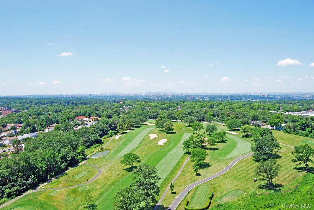 #7 photo, 26910 Grand Central Parkway, クイーンズ区 Floral Park , NY 11005