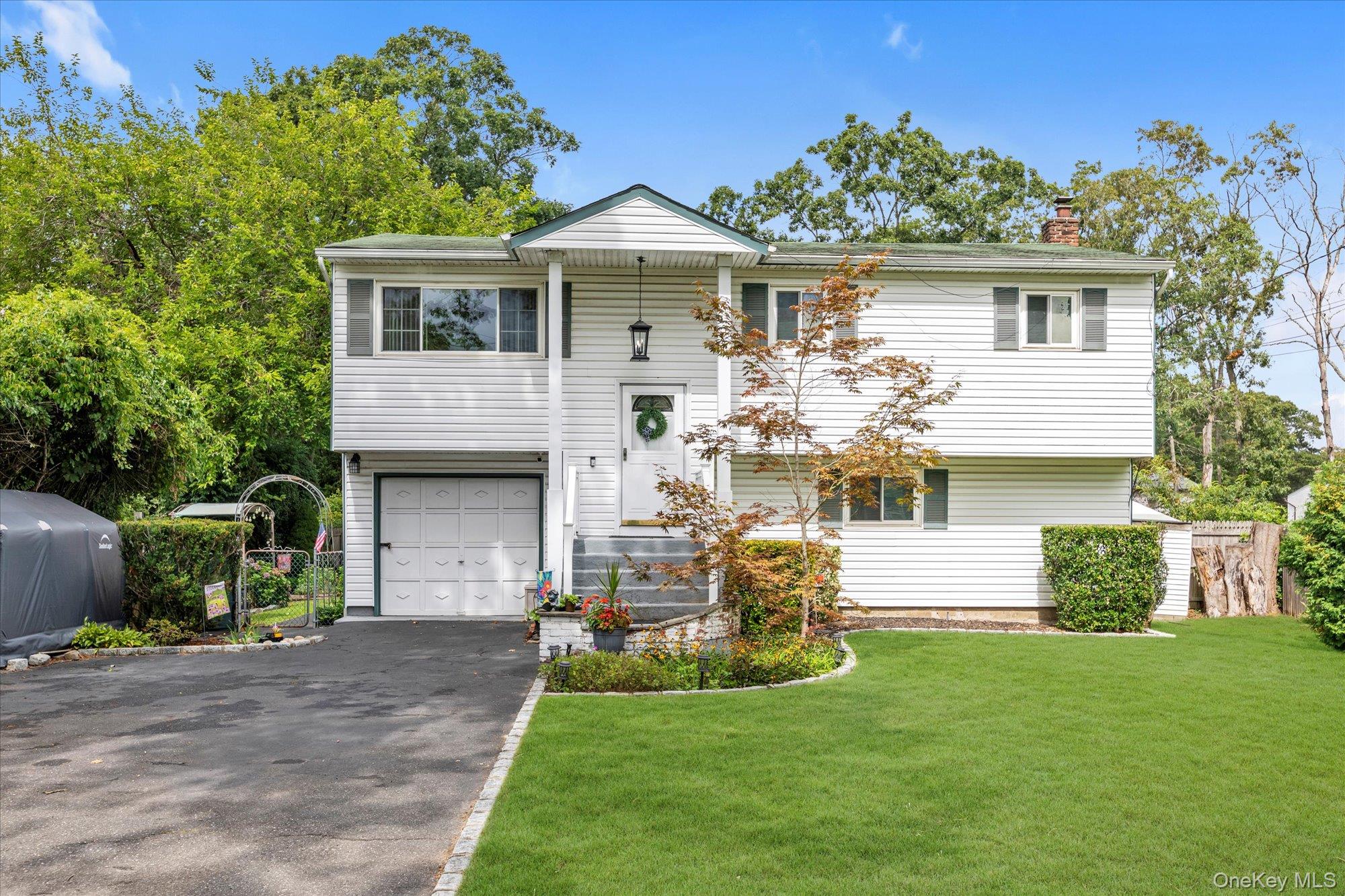#1 photo, 111 Woodland Avenue, Central Islip , NY 11722