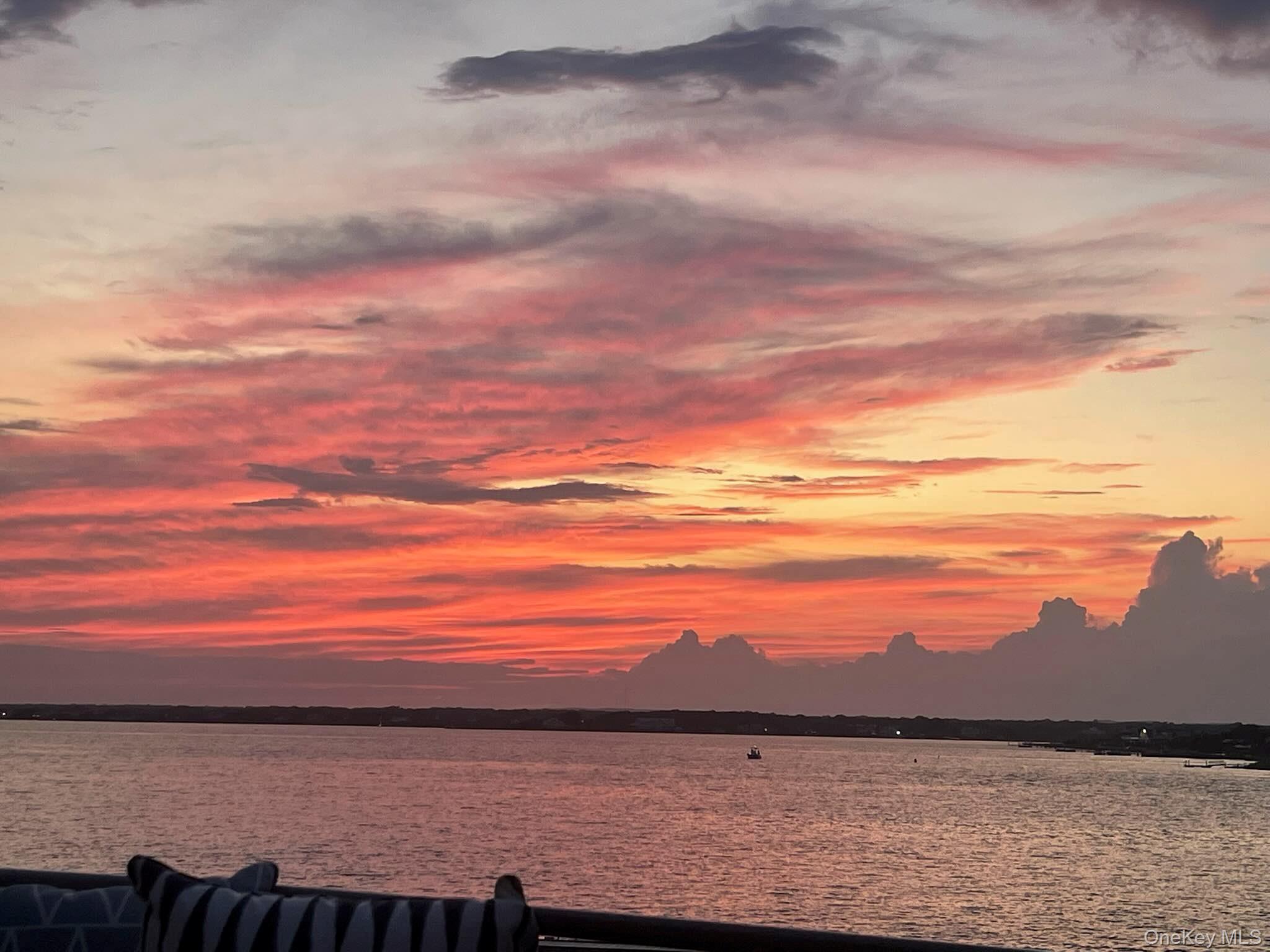 #2 photo, 274 Dune, サフォーク郡 Westhampton Beach , NY 11978