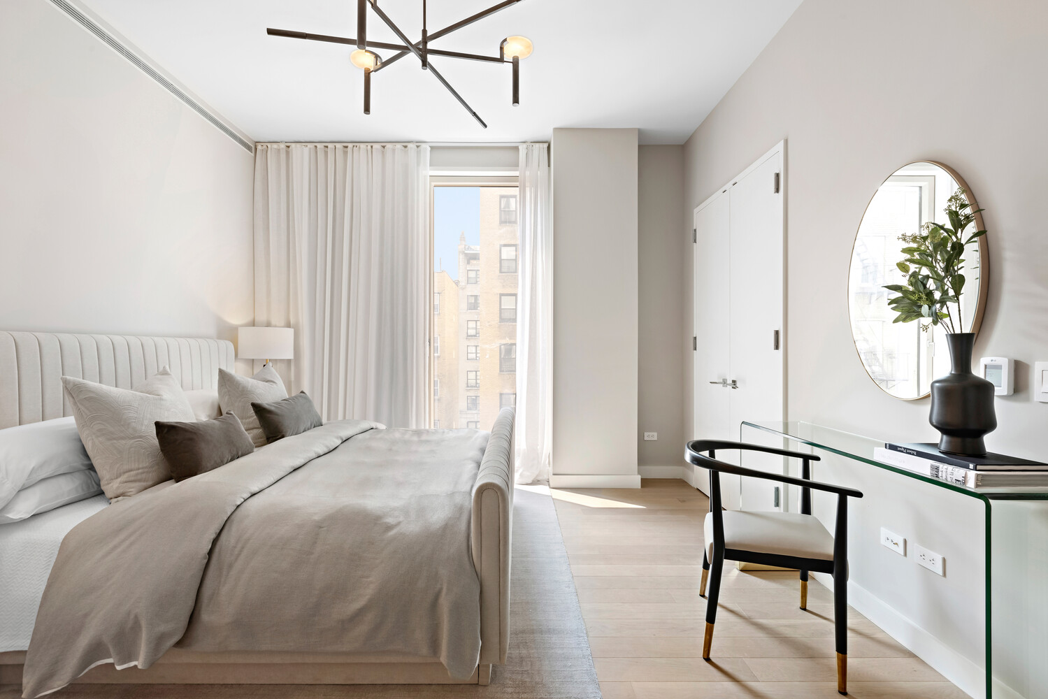 #10 photo, 212 W 93RD Street, マンハッタン Upper West Side , NY 10025