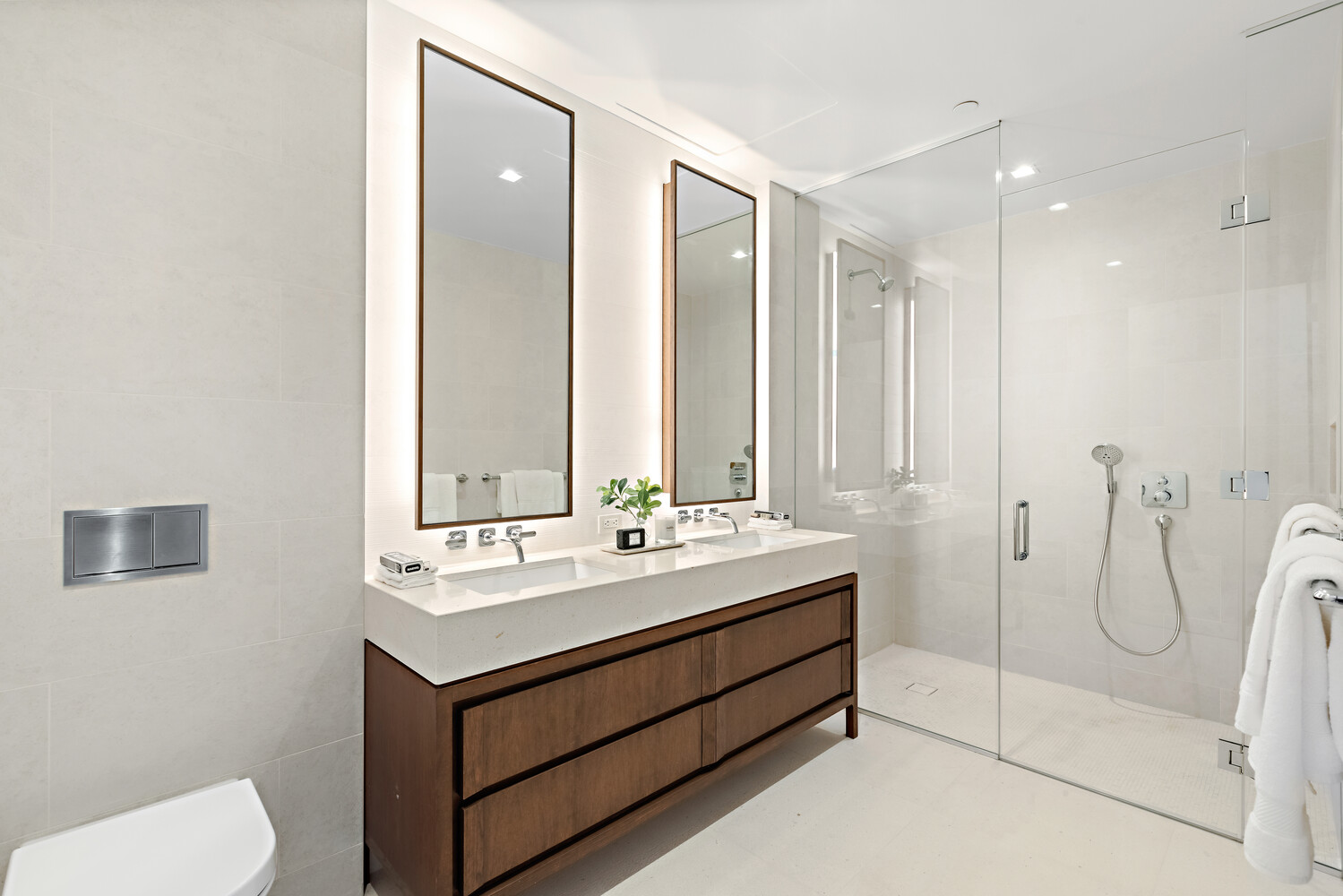 #11 photo, 212 W 93RD Street, マンハッタン Upper West Side , NY 10025