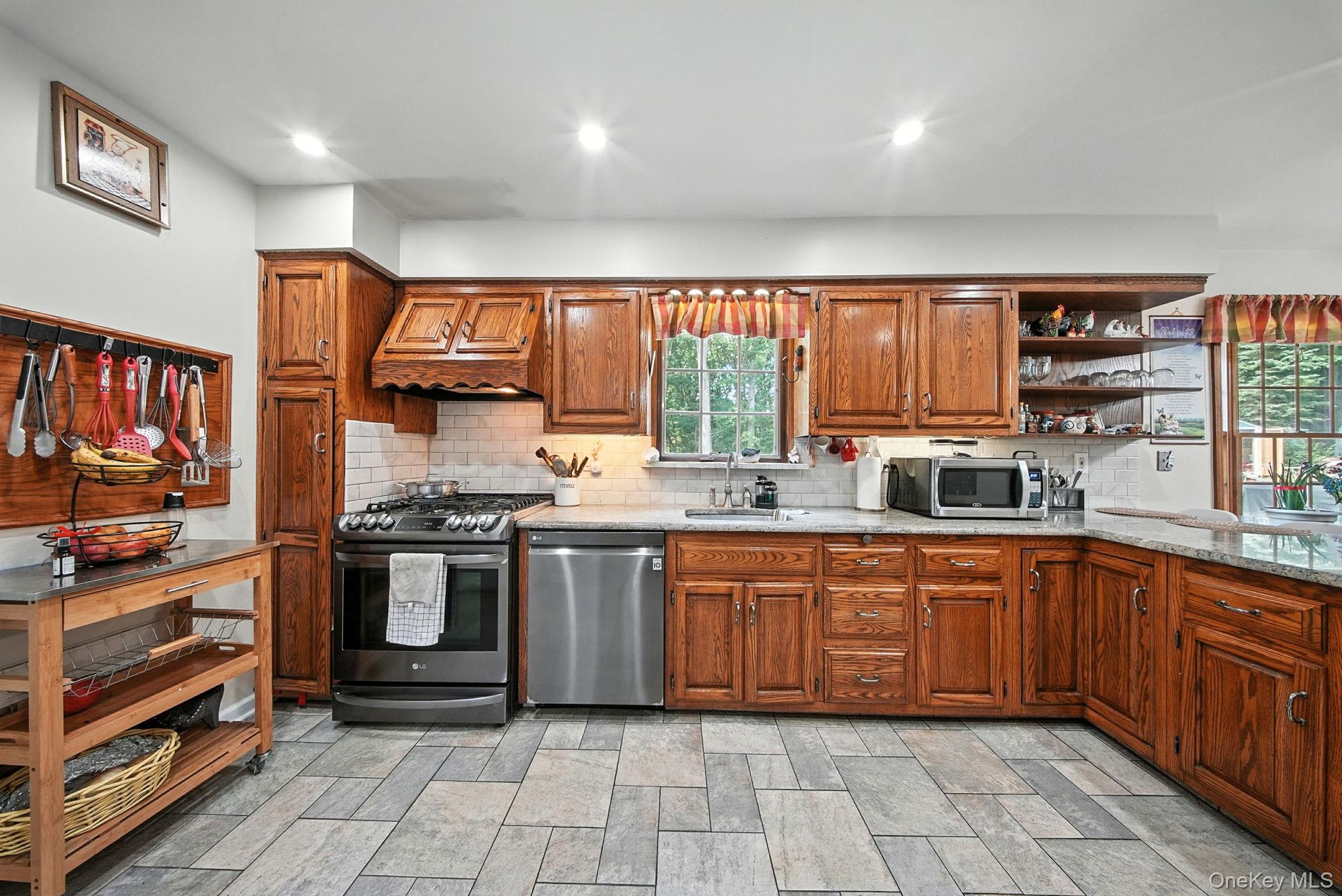 #9 photo, 42 Hickory Drive, Campbell Hall , NY 10916