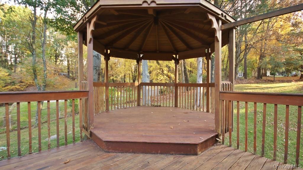 #15 photo, 11 Lakeview Drive, Chester , NY 10918