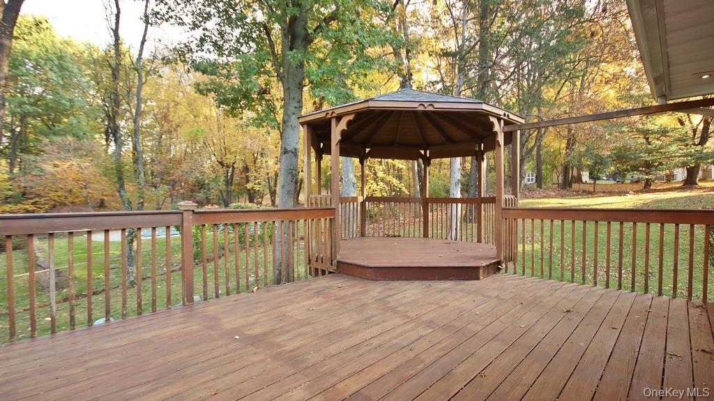 #16 photo, 11 Lakeview Drive, Chester , NY 10918