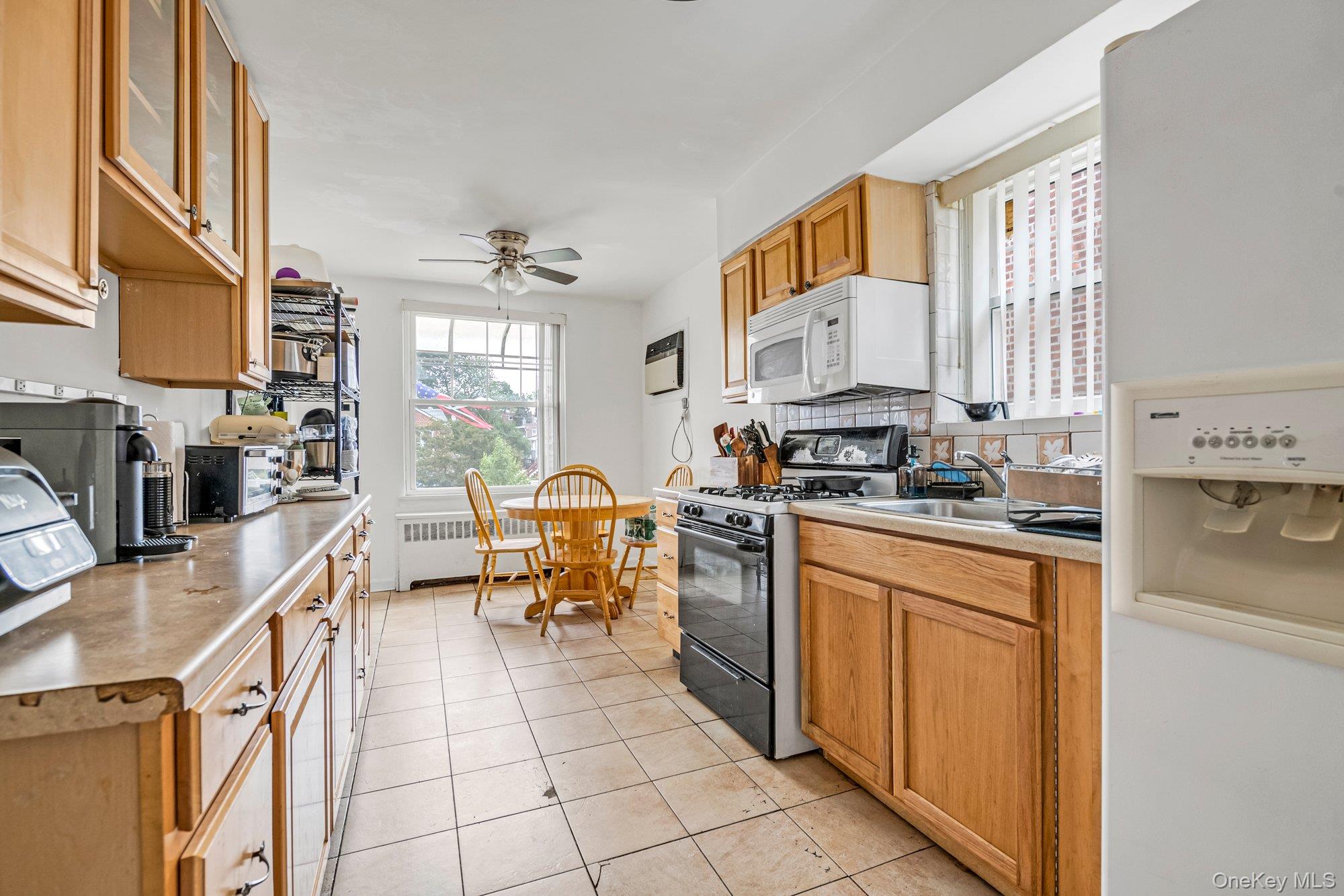 #5 photo, 2711 Young Avenue, ブロンクス区 Bronx , NY 10469