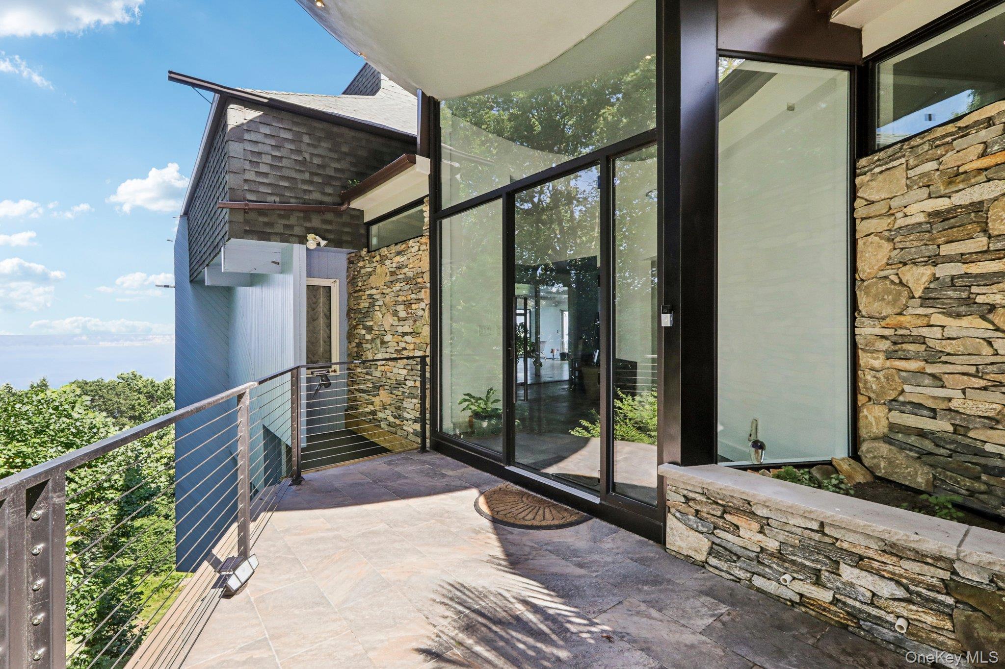 #3 photo, 288 South Boulevard, Nyack , NY 10960