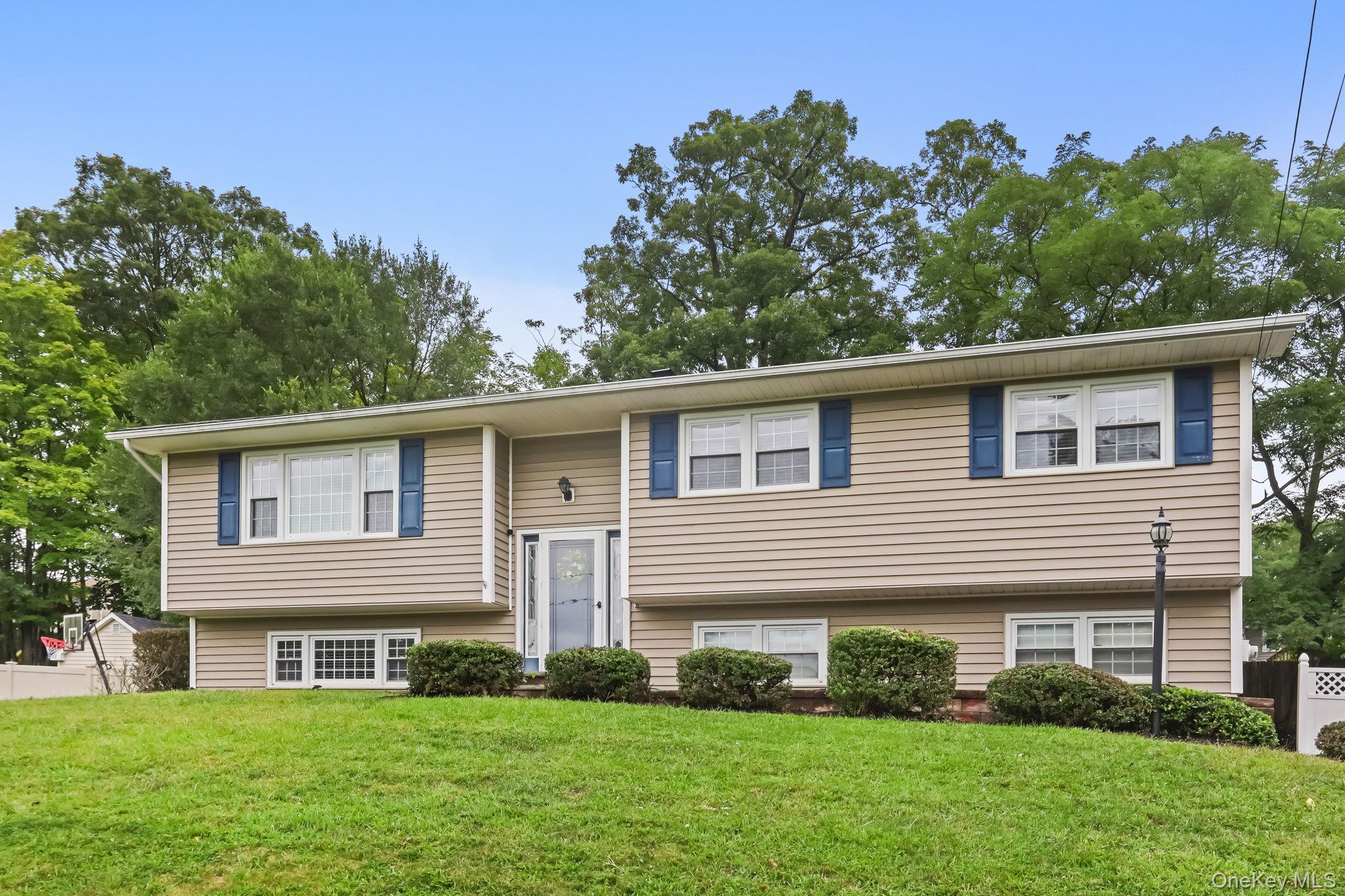 #1 photo, 12 Juniper Lane, Monroe , NY 10950