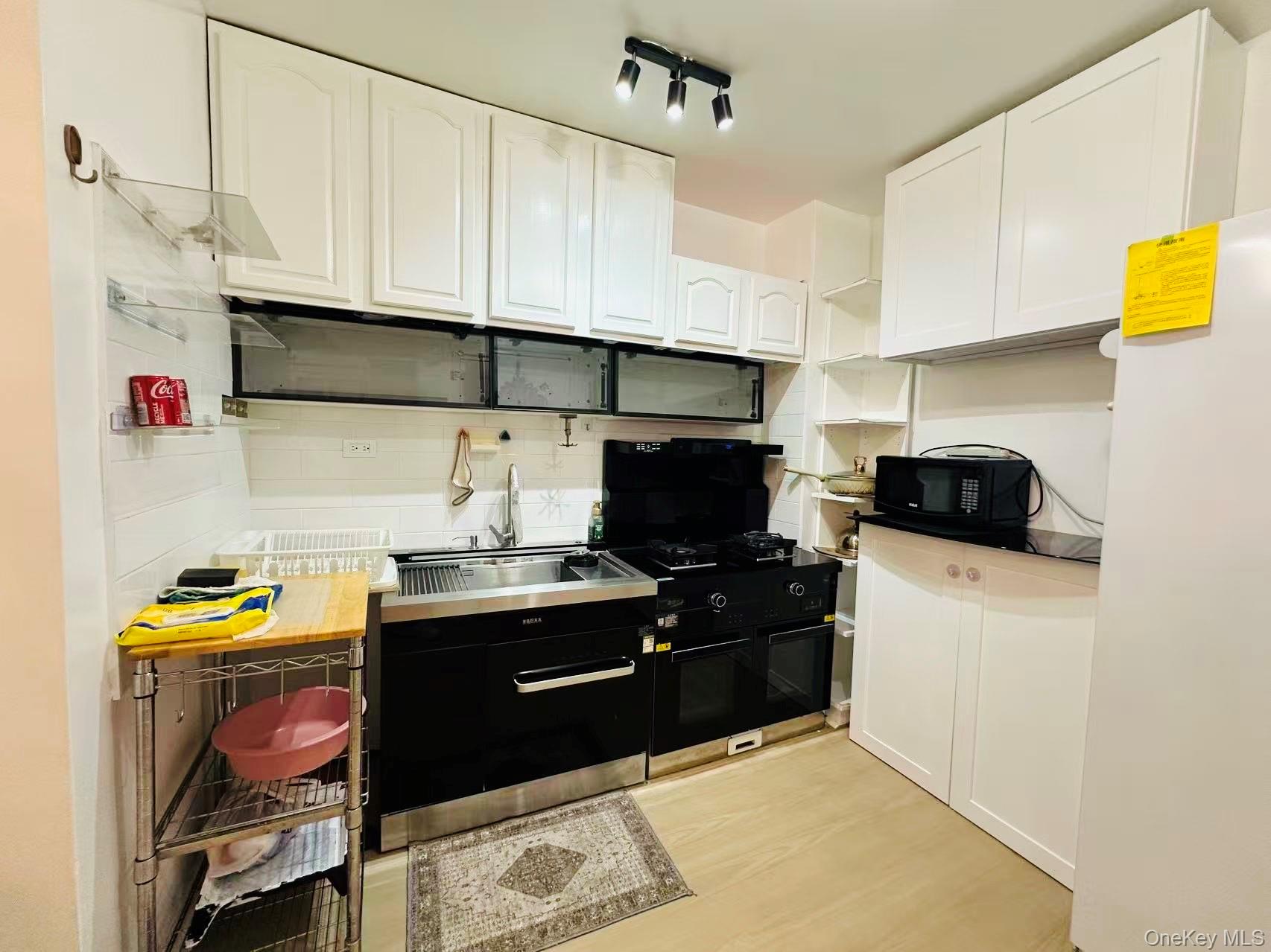 #2 photo, 64-74 Saunders Street, クイーンズ区 Rego Park , NY 11374