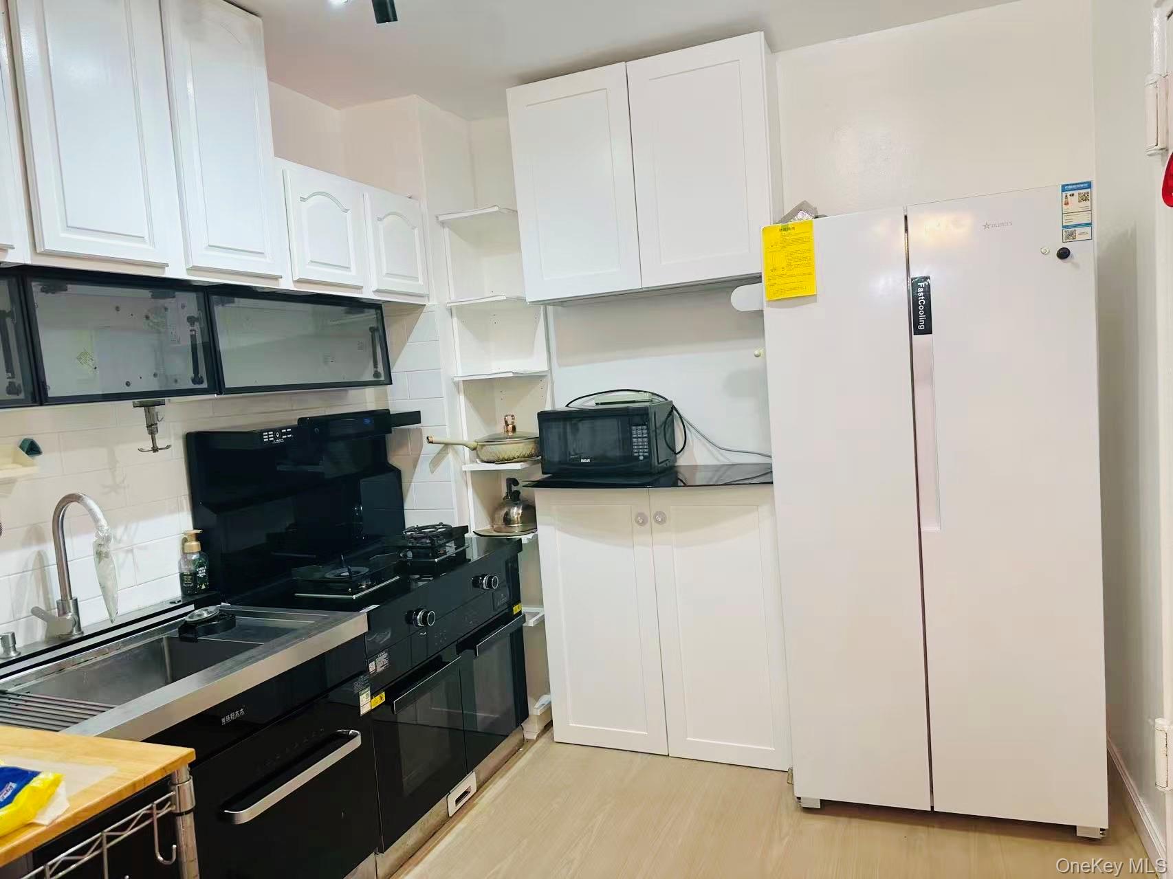 #7 photo, 64-74 Saunders Street, クイーンズ区 Rego Park , NY 11374