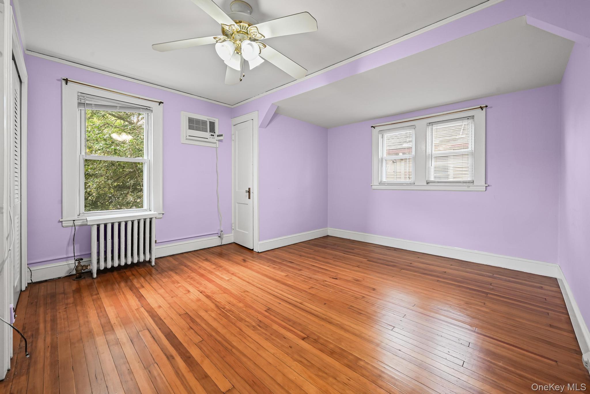 #14 photo, 30 Temple Street, ナッソー郡 Williston Park , NY 11596