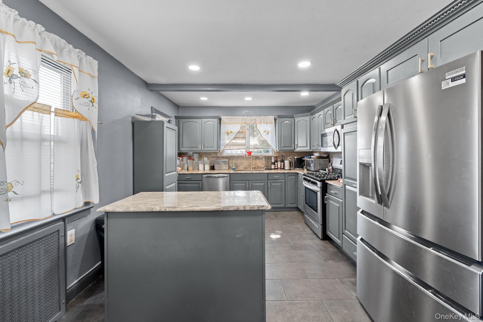 #7 photo, 3410 5th Street, ナッソー郡 Oceanside , NY 11572