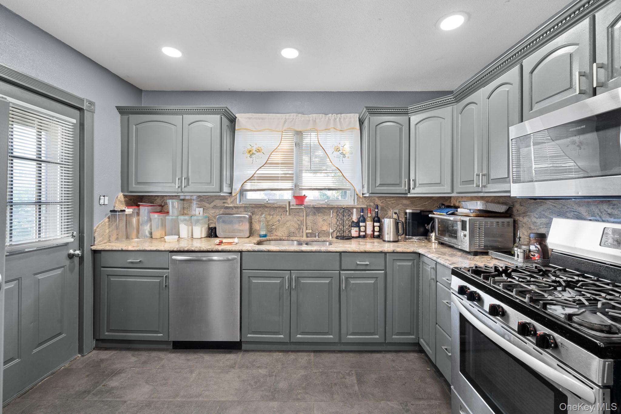 #8 photo, 3410 5th Street, ナッソー郡 Oceanside , NY 11572