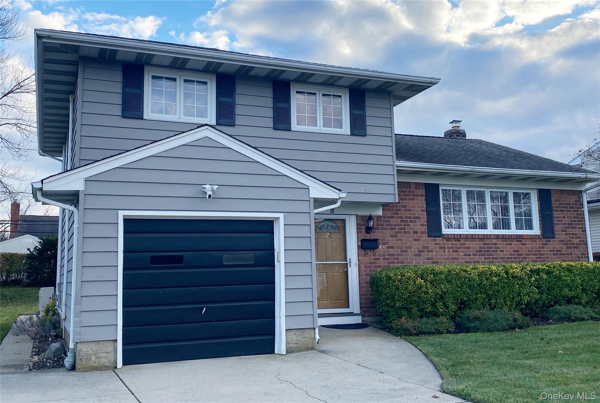 #1 photo, 26 Summit, 长岛 Hicksville , NY 11801